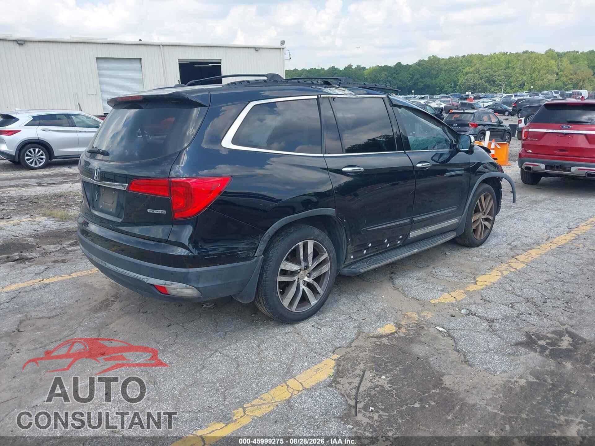 HONDA PILOT 2017 - 5FNYF5H92HB010852