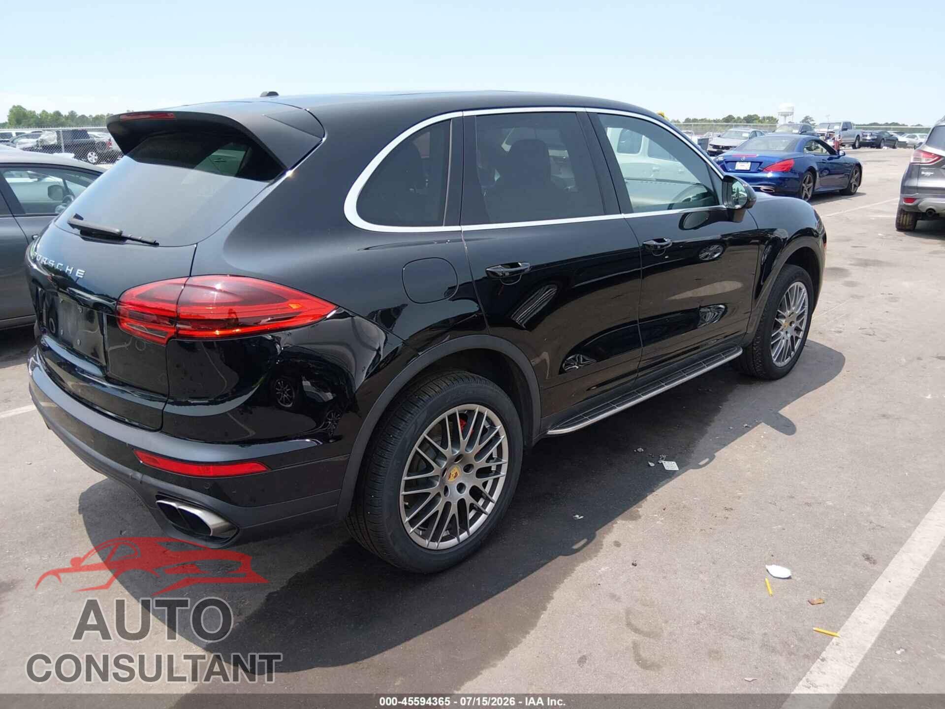 PORSCHE CAYENNE 2016 - WP1AC2A27GLA88012