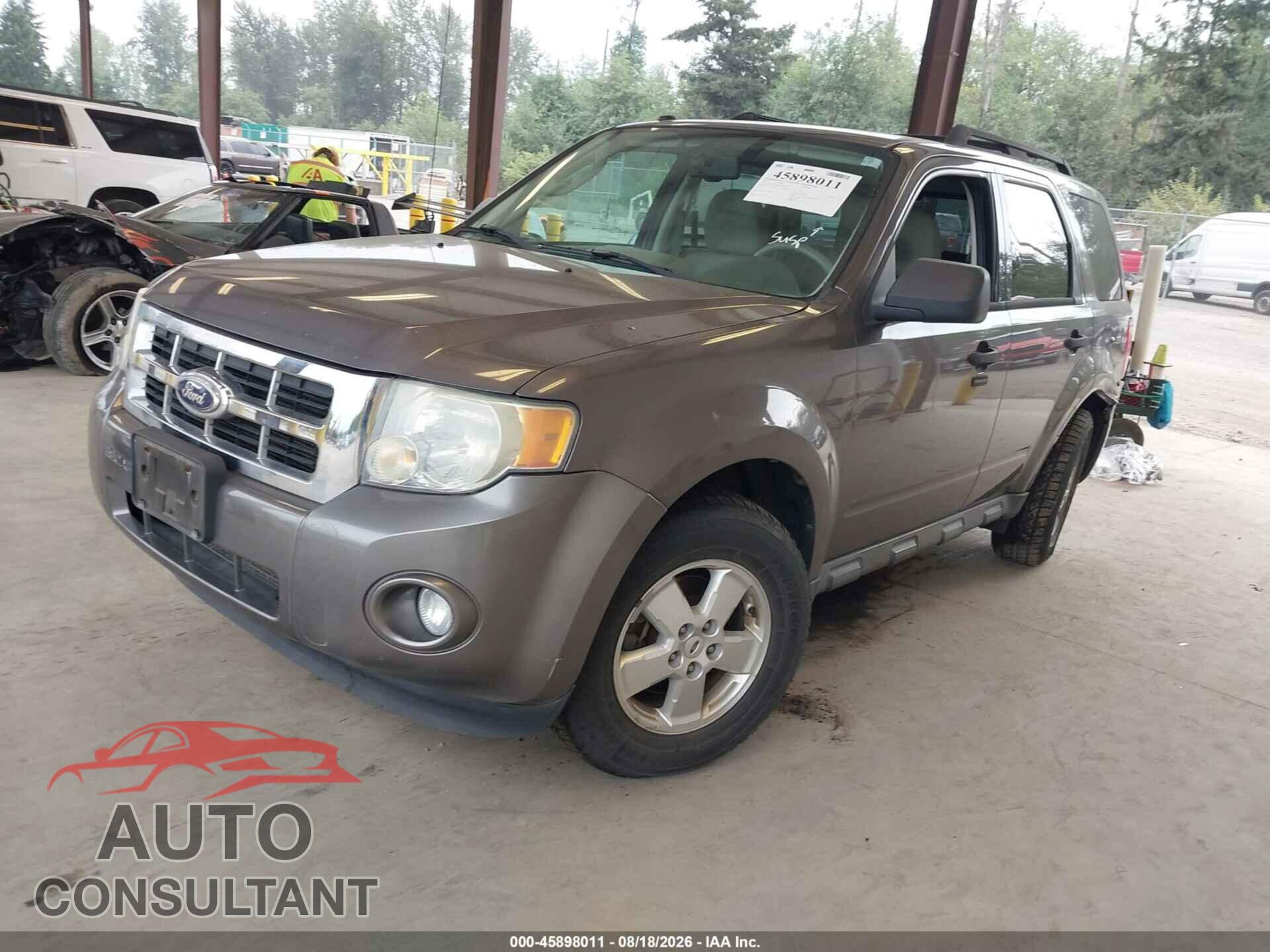 FORD ESCAPE 2010 - 1FMCU9DG4AKB77018