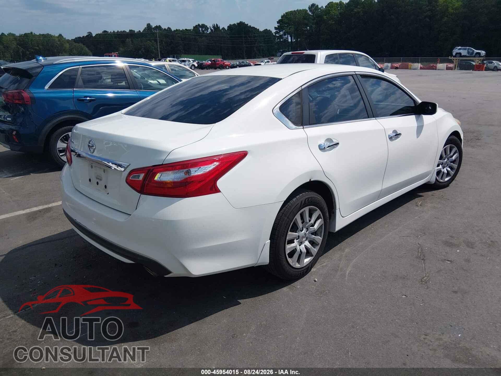 NISSAN ALTIMA 2017 - 1N4AL3AP6HC263473