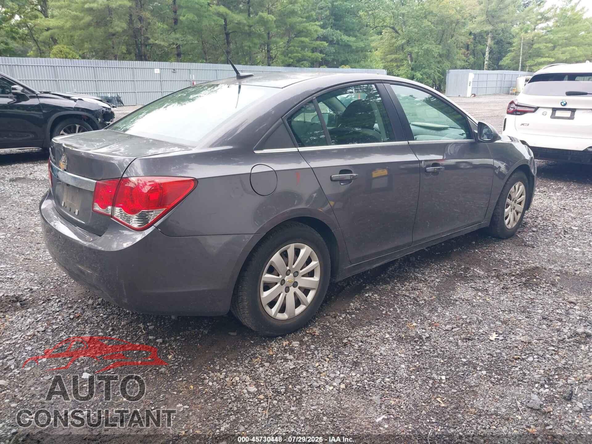 CHEVROLET CRUZE 2011 - 1G1PC5SH4B7162240