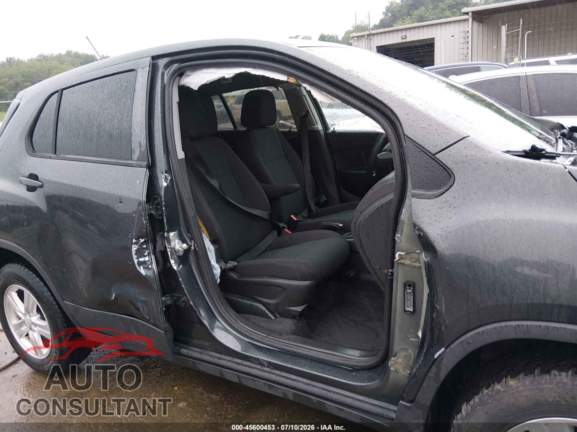 CHEVROLET TRAX 2019 - 3GNCJNSB3KL158285