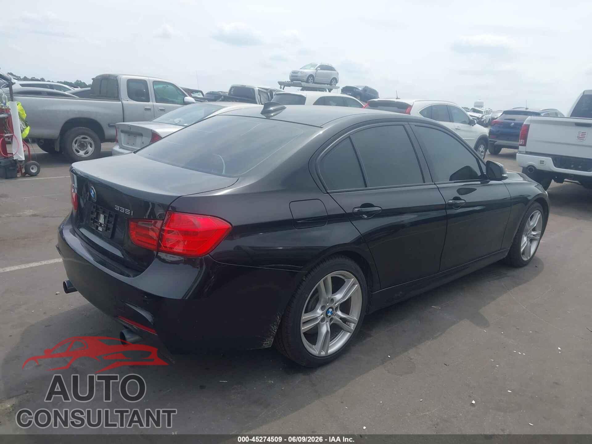 BMW 335I 2013 - WBA3B9C51DF801023