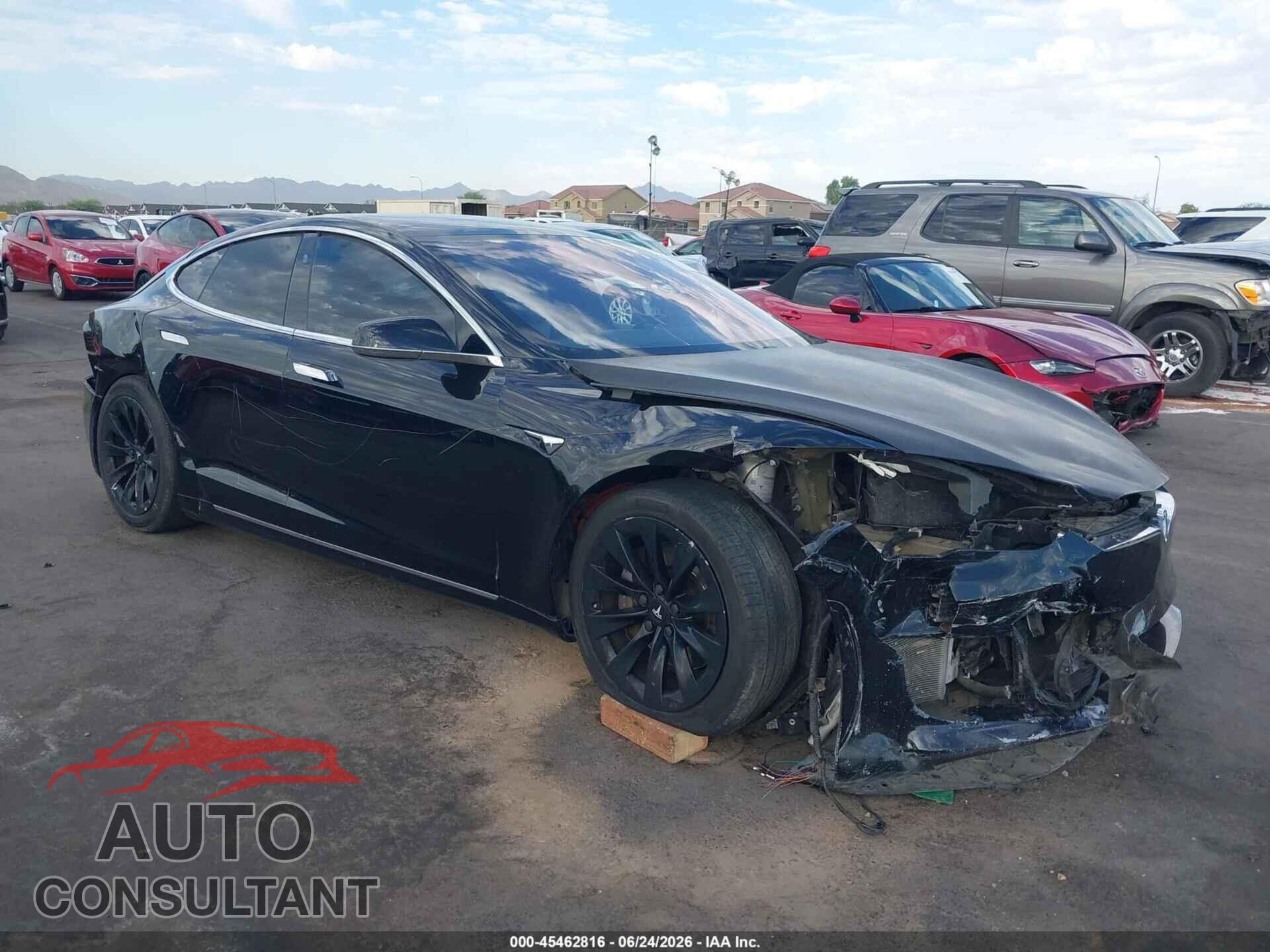 TESLA MODEL S 2018 - 5YJSA1E26JF300117