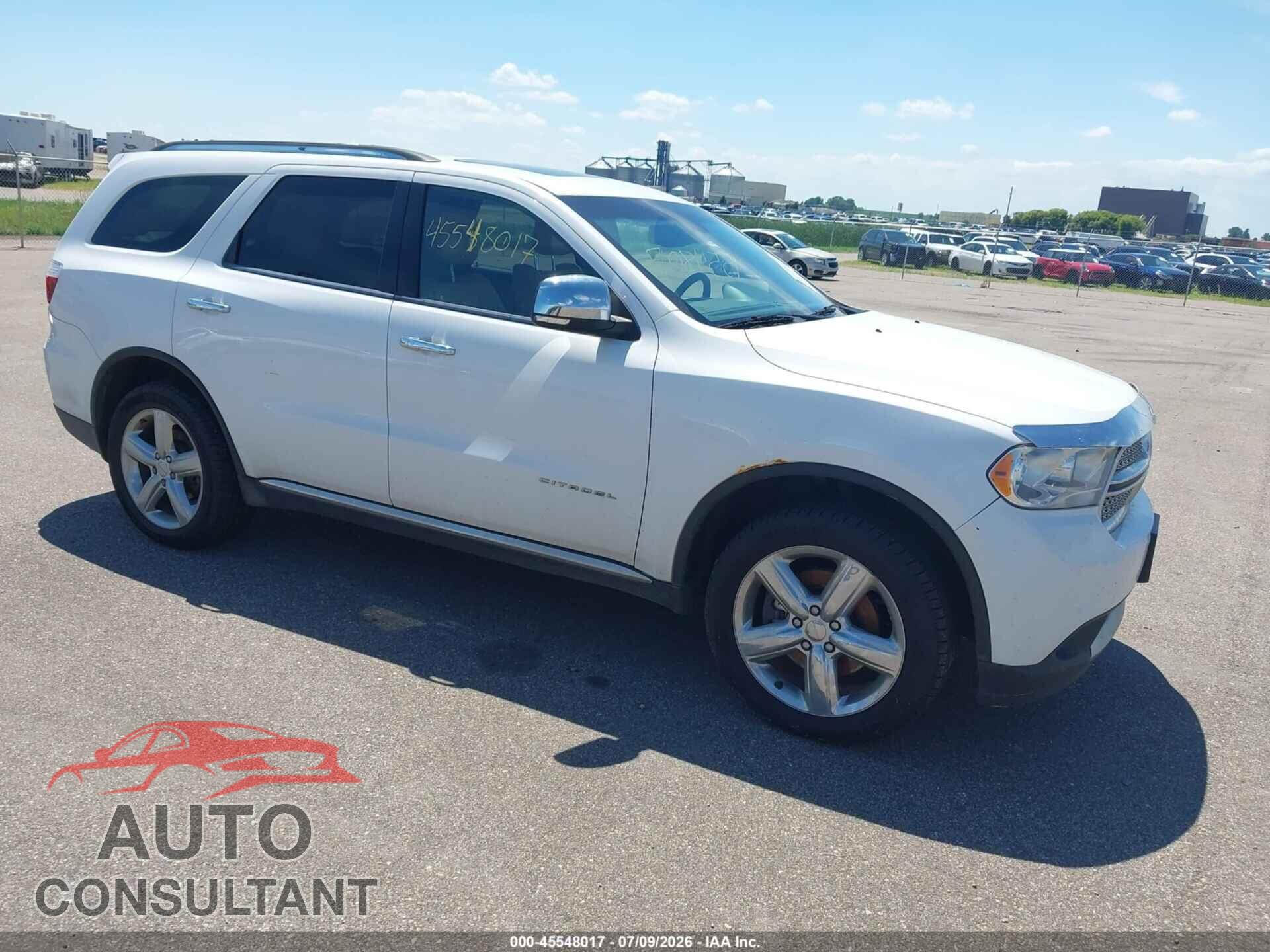 DODGE DURANGO 2013 - 1C4RDJEG5DC674995