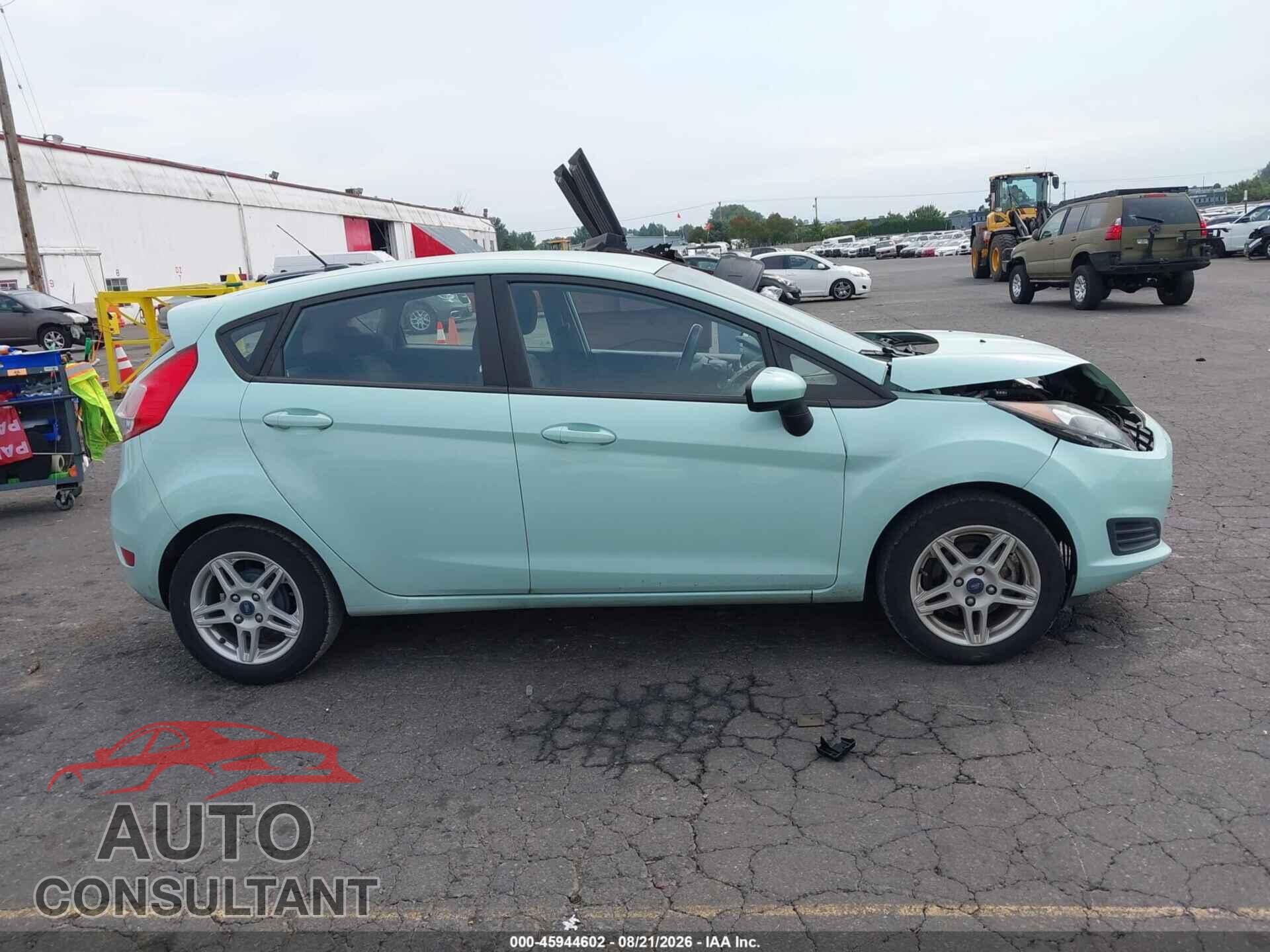 FORD FIESTA 2017 - 3FADP4EJ7HM132015