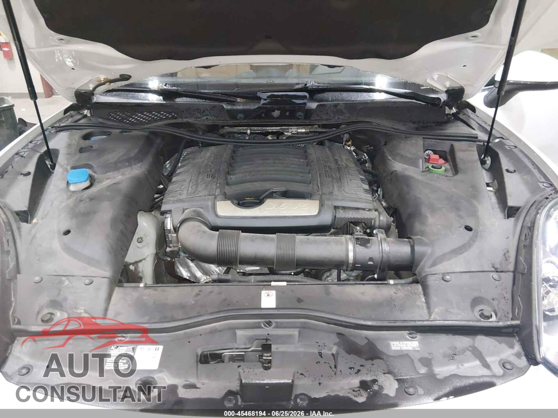 PORSCHE CAYENNE 2016 - WP1AA2A24GLA06579