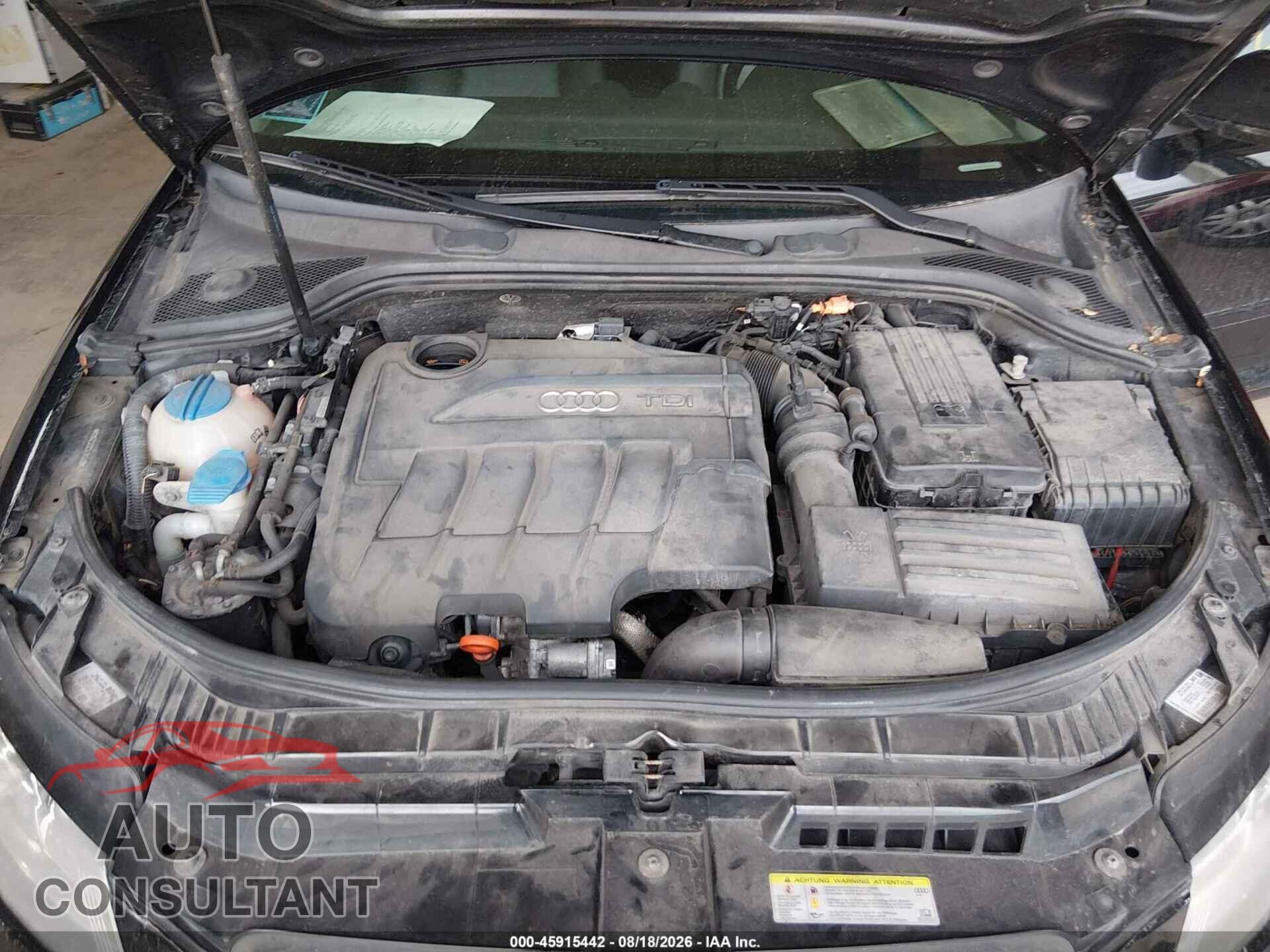 AUDI A3 2012 - WAUBJAFM2CA122280