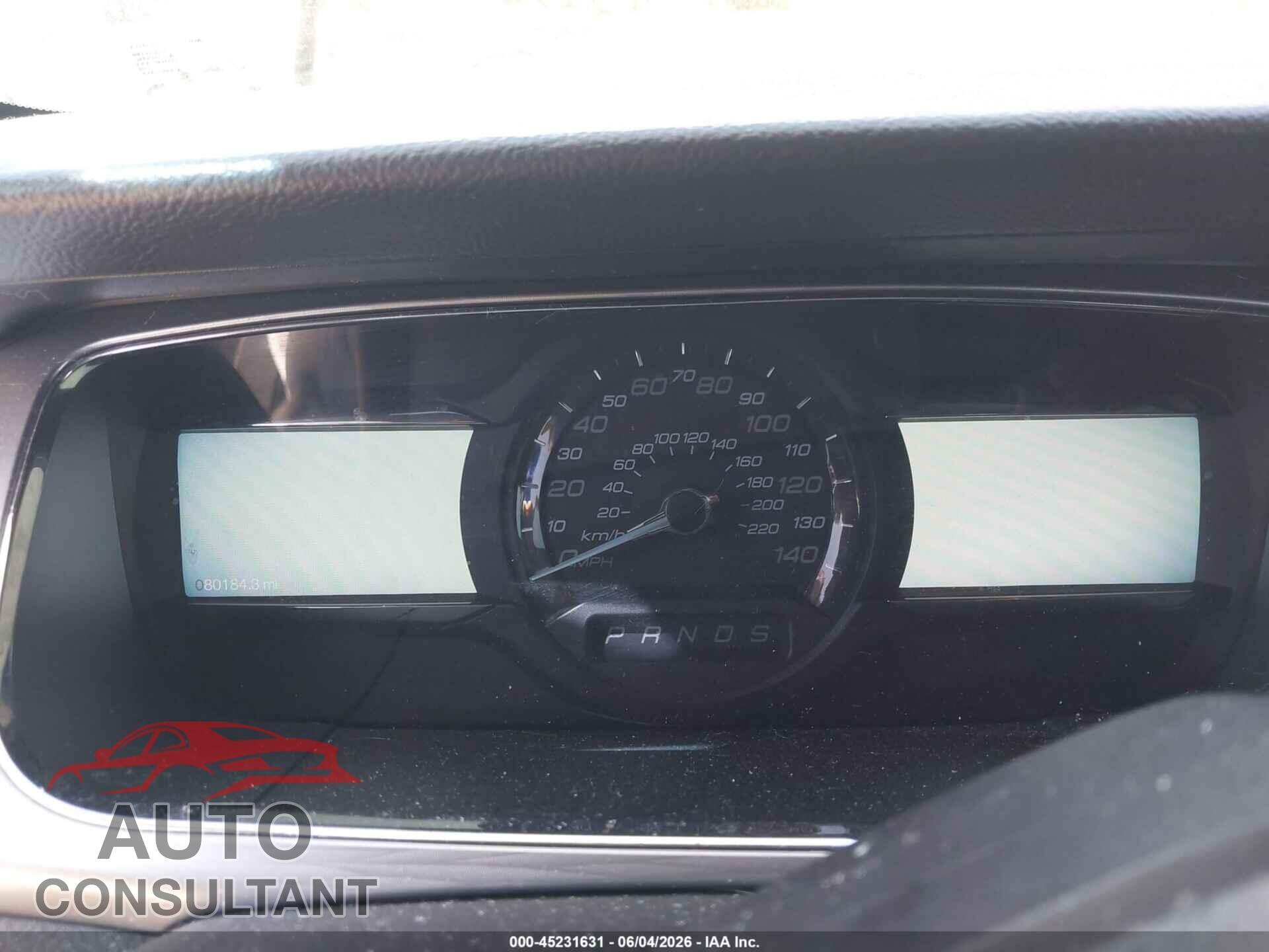 FORD TAURUS 2013 - 1FAHP2E83DG112626