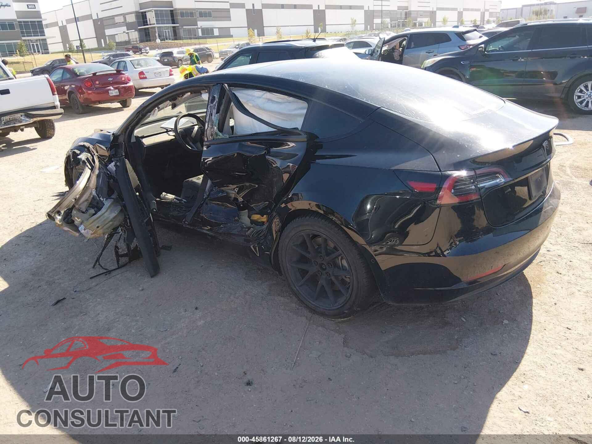 TESLA MODEL 3 2021 - 5YJ3E1EA1MF042304