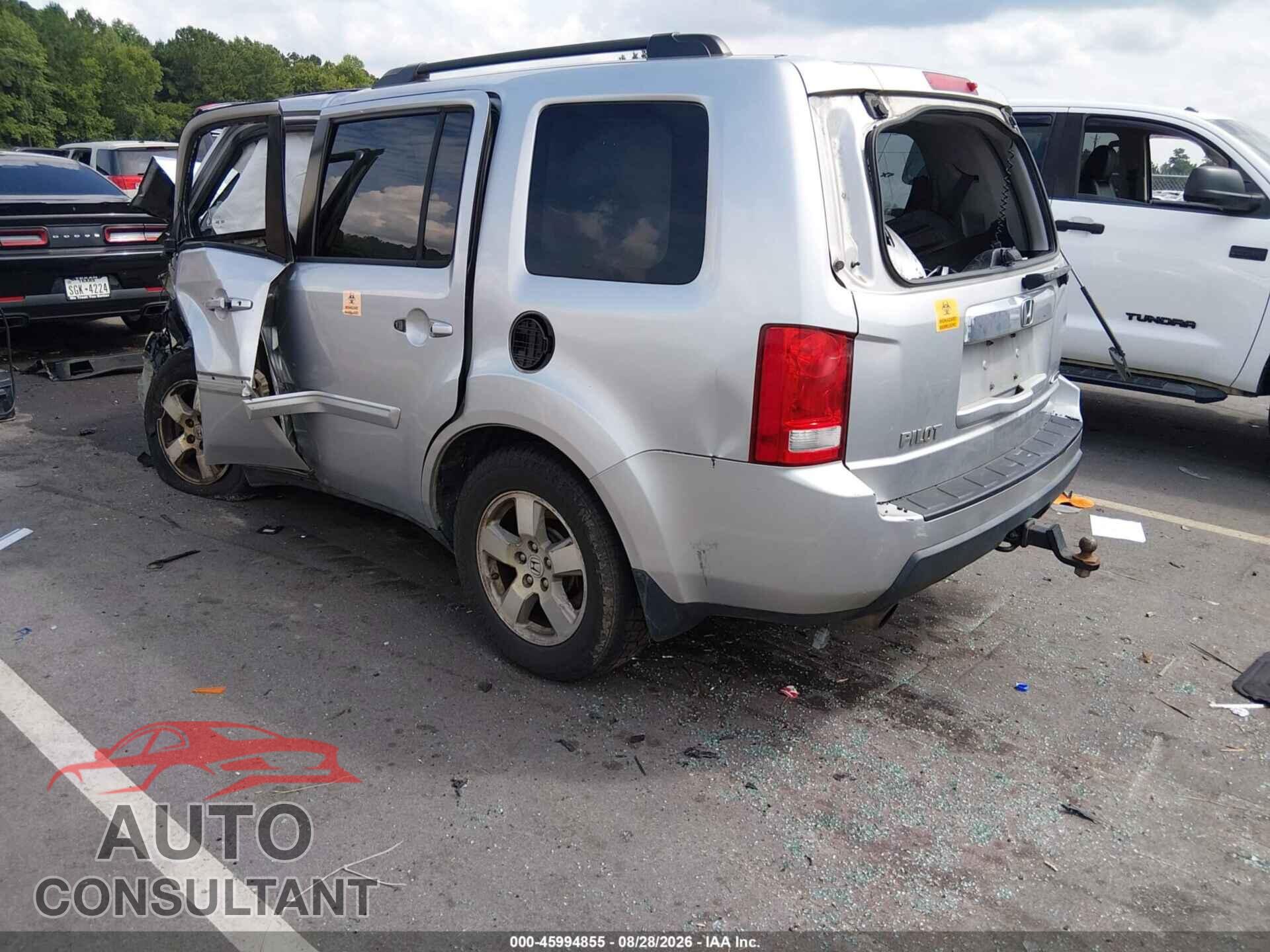 HONDA PILOT 2011 - 5FNYF4H43BB068023