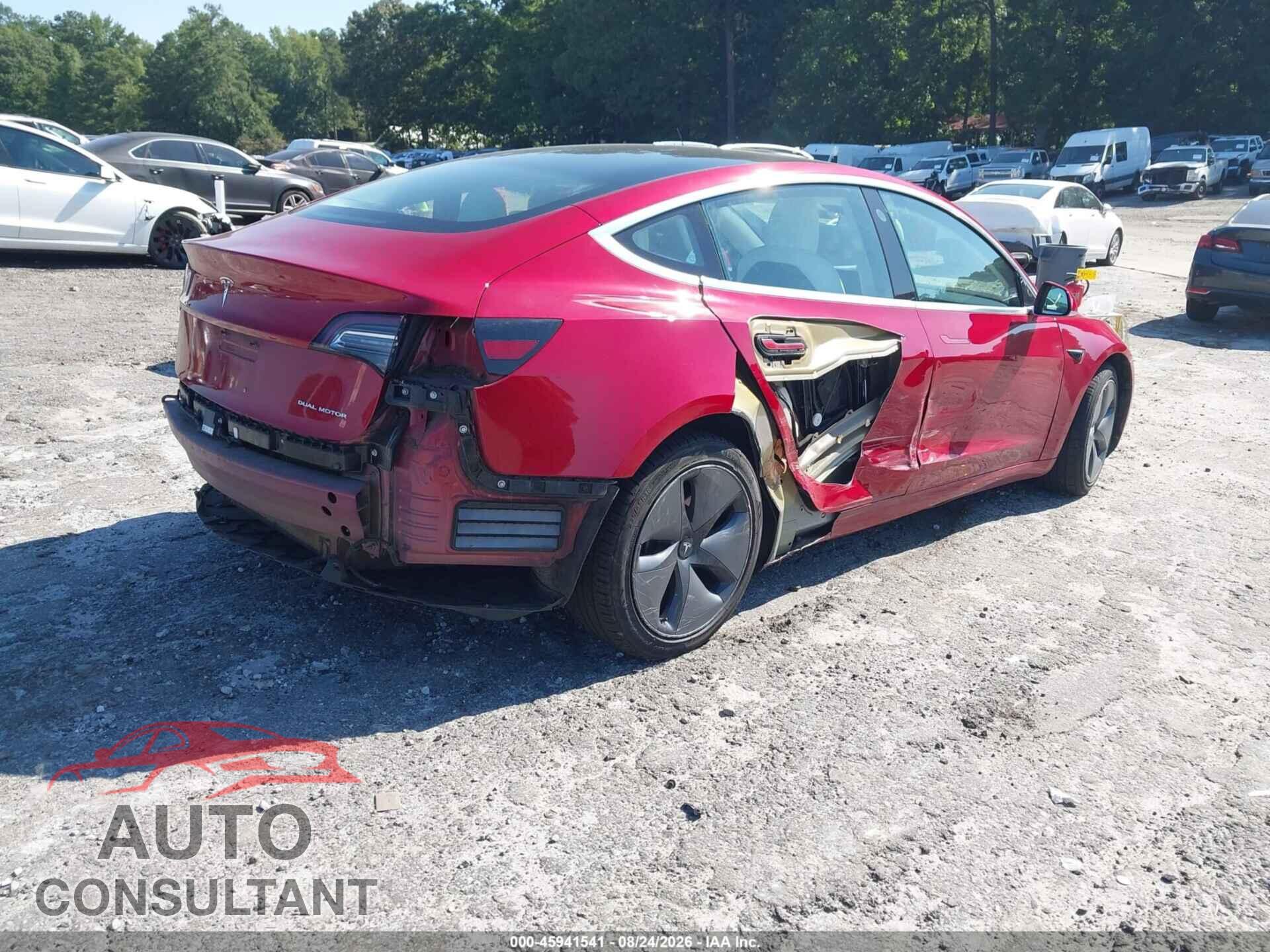 TESLA MODEL 3 2018 - 5YJ3E1EB3JF099608
