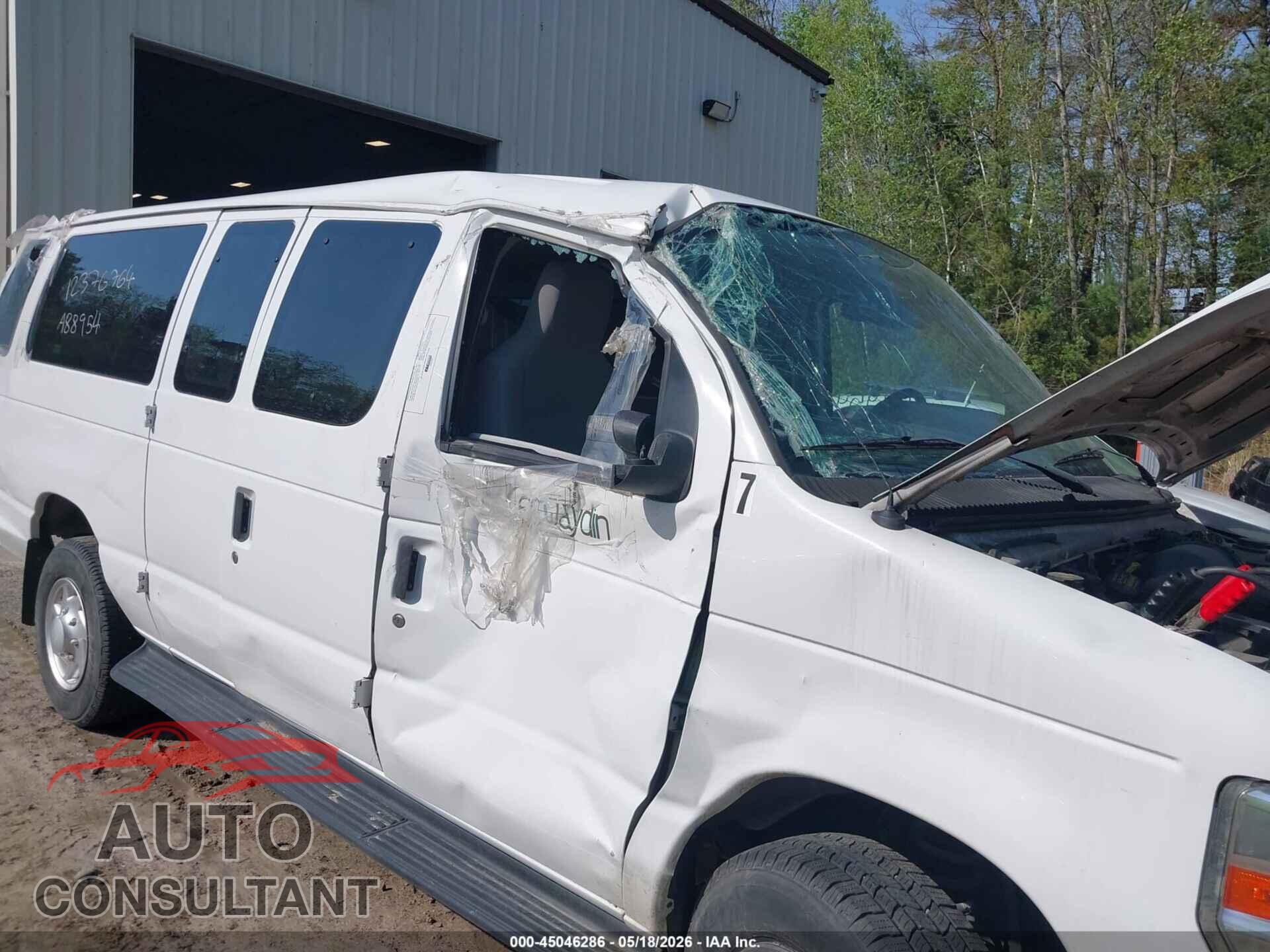 FORD E-350 SUPER DUTY 2012 - 1FBSS3BL6CDA88954