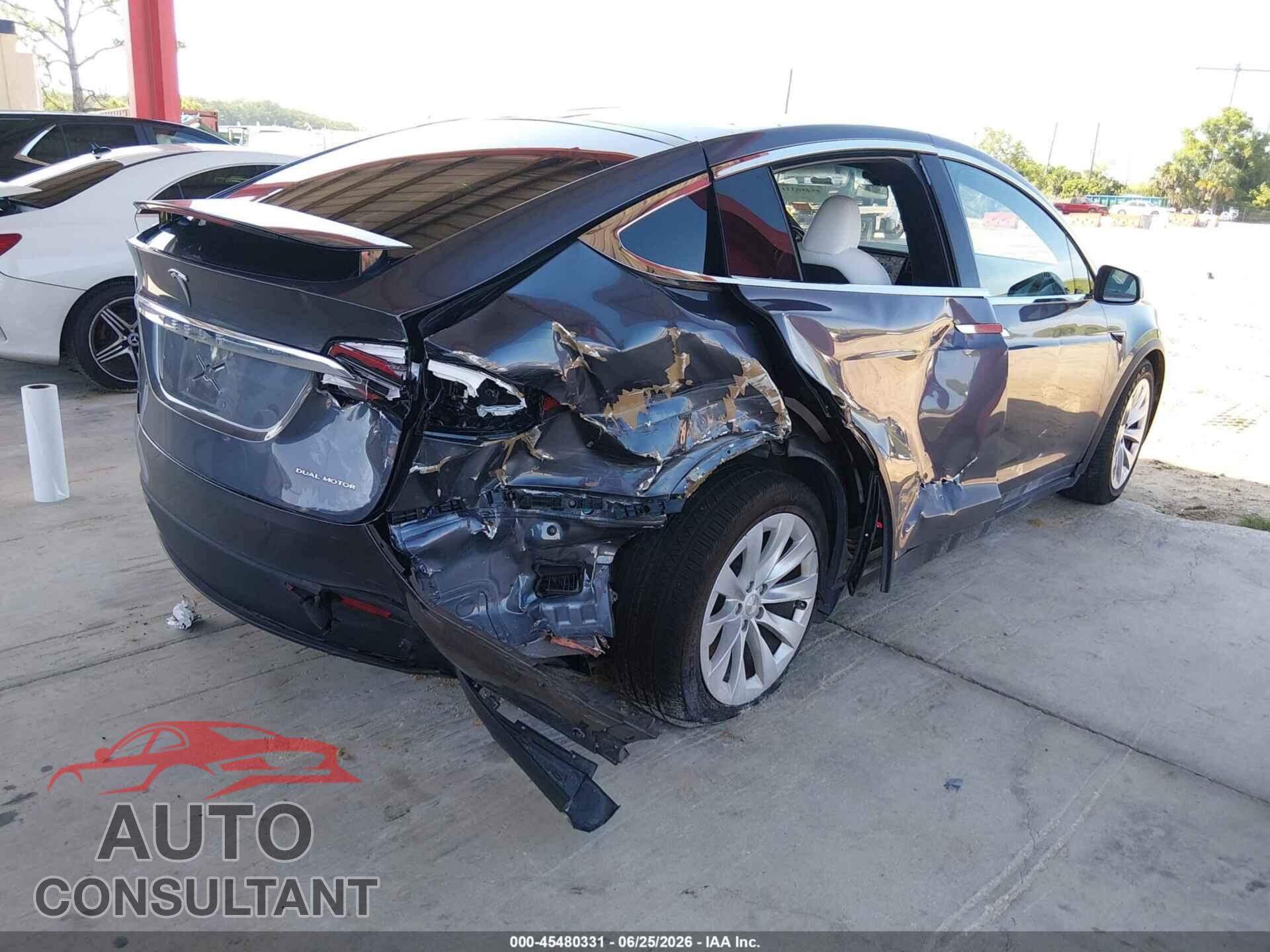 TESLA MODEL X 2021 - 5YJXCDE28MF322674
