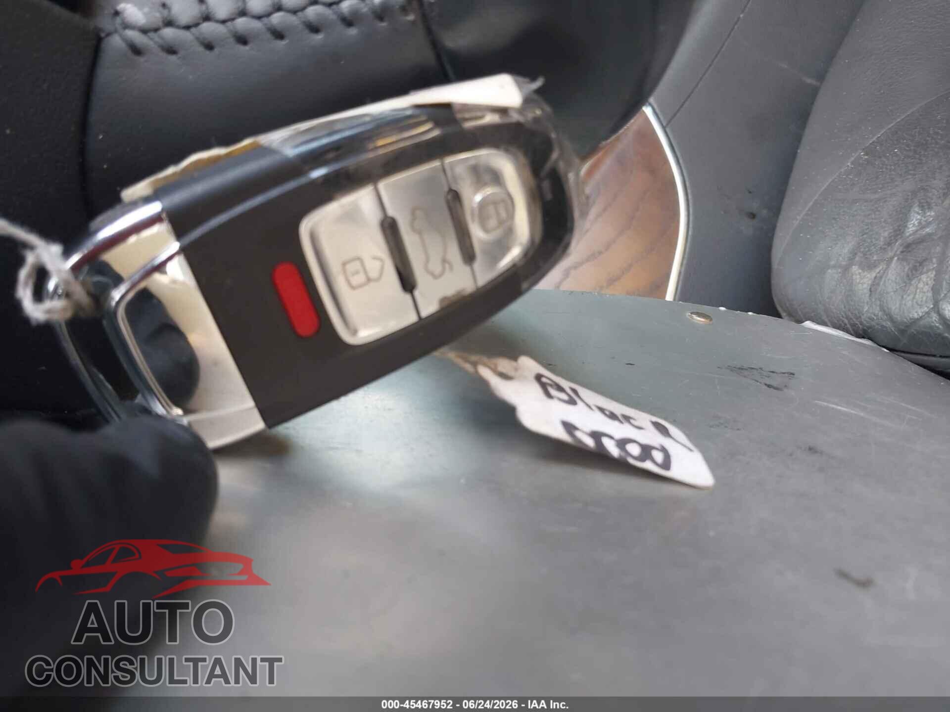 AUDI A6 2013 - WAUDFAFC2DN051366