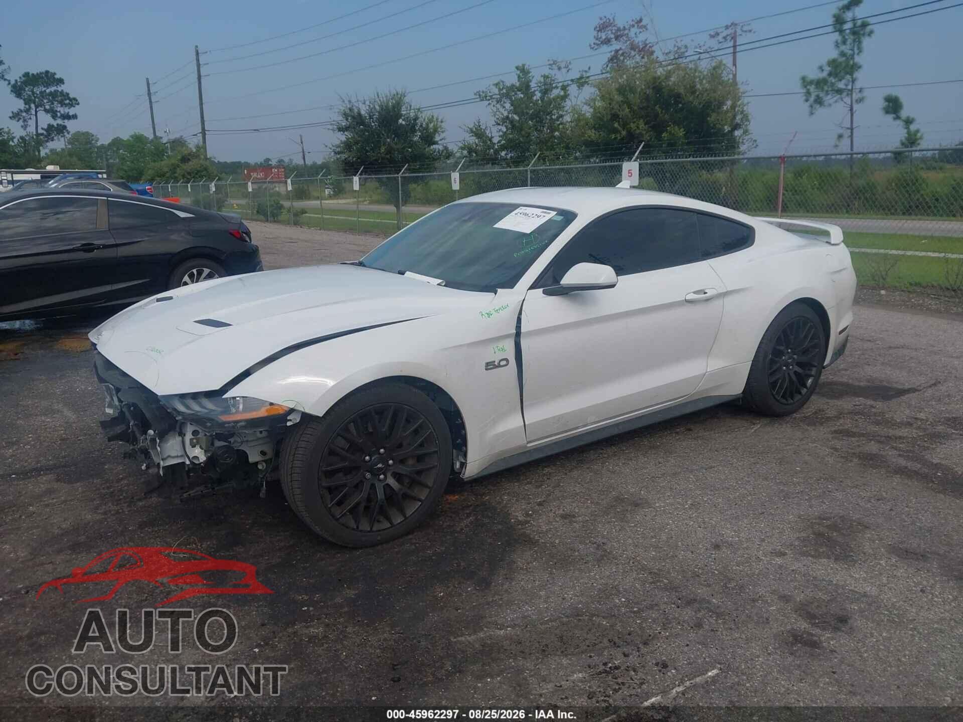 FORD MUSTANG 2021 - 1FA6P8CF5M5104034