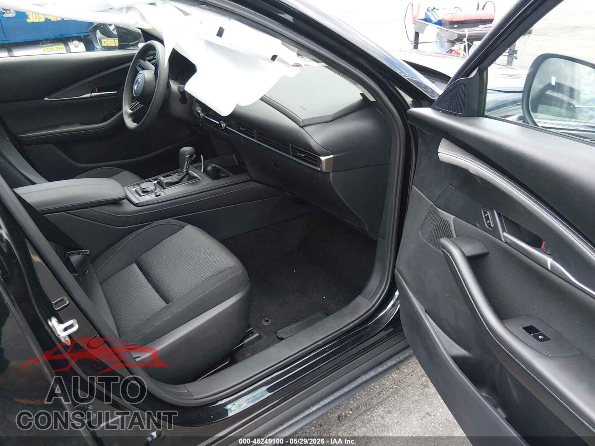 MAZDA CX-30 2024 - 3MVDMBAM5RM672678