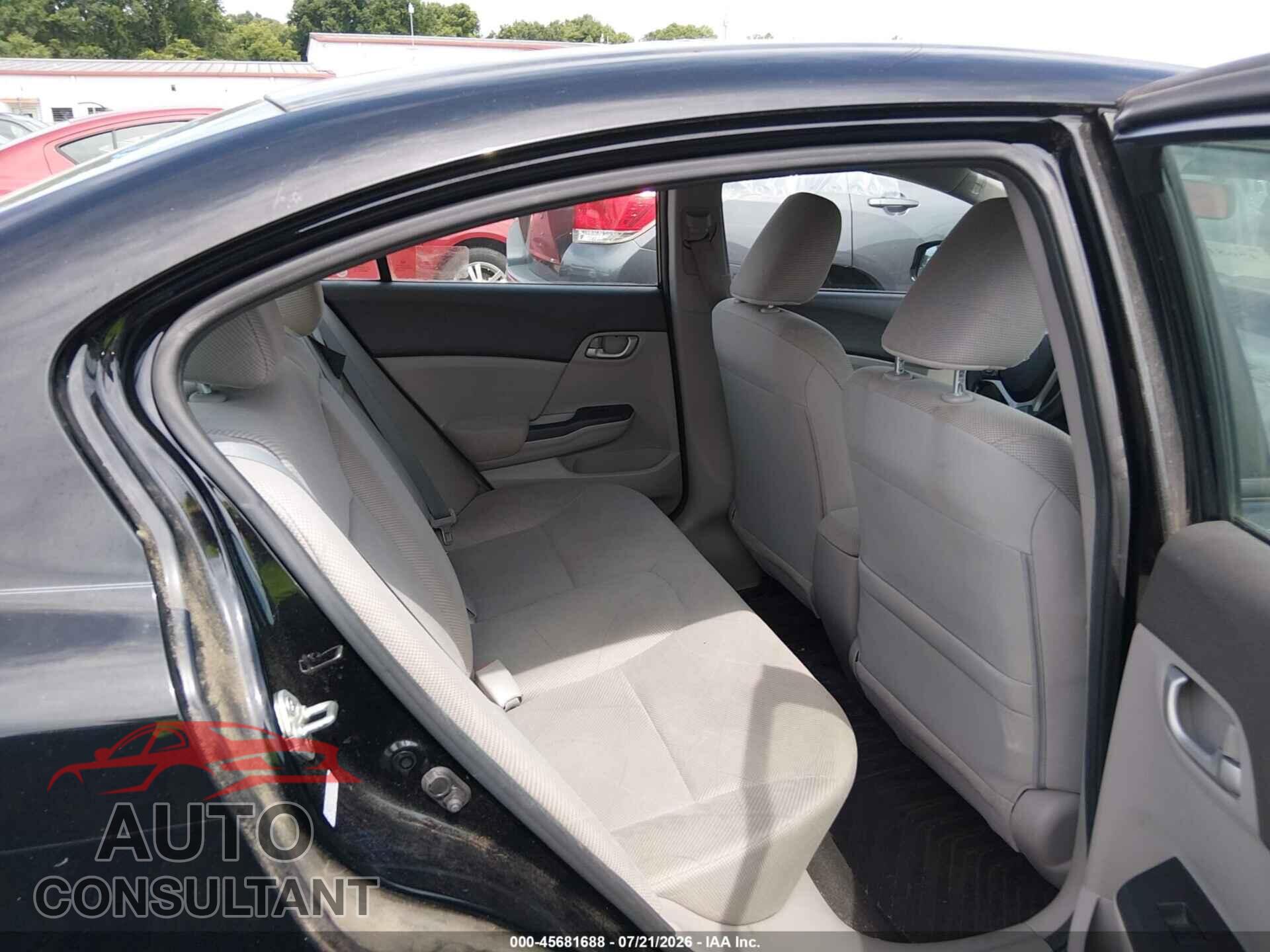 HONDA CIVIC 2012 - 2HGFB2F51CH317564