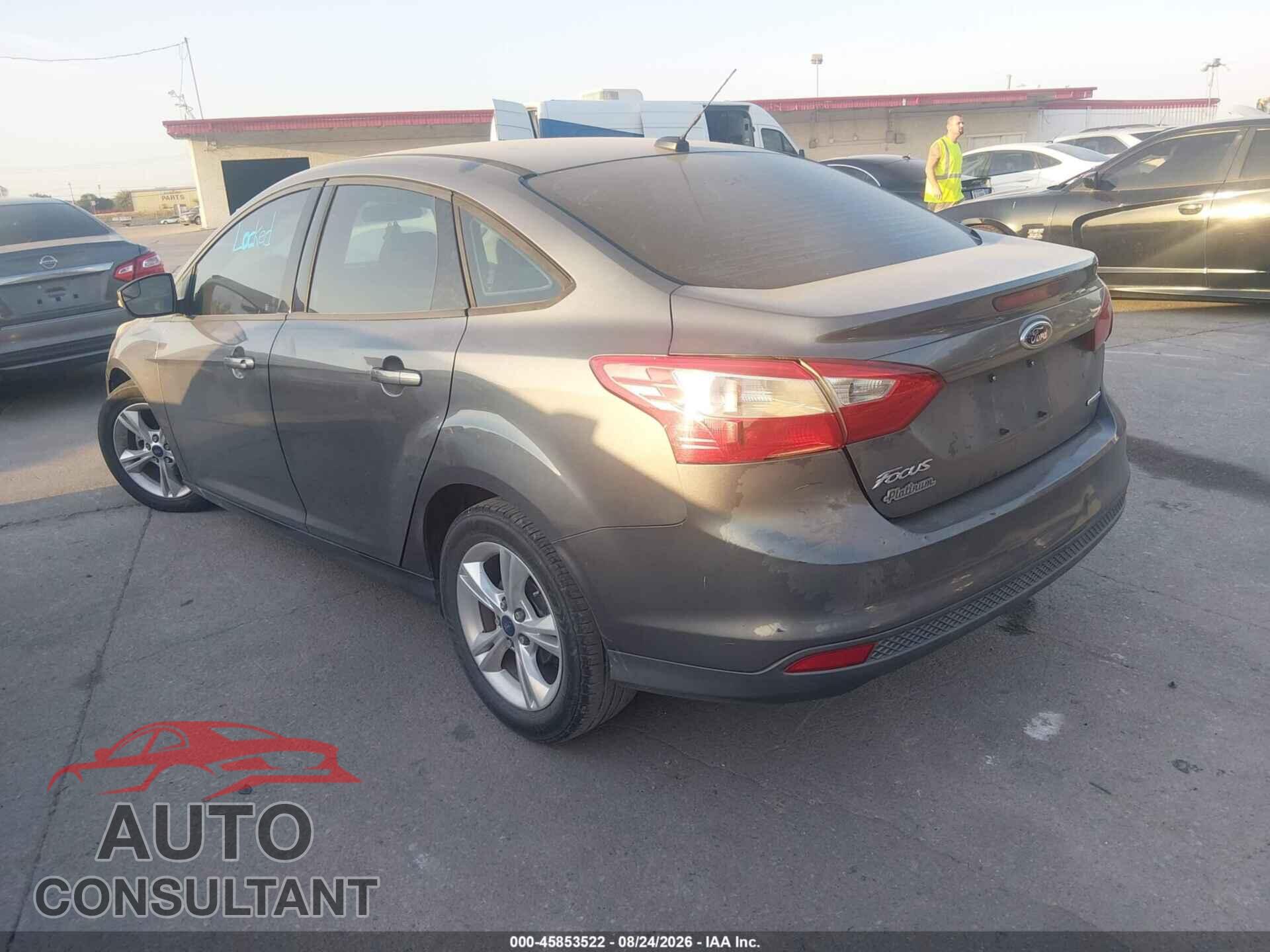 FORD FOCUS 2013 - 1FADP3F2XDL372835