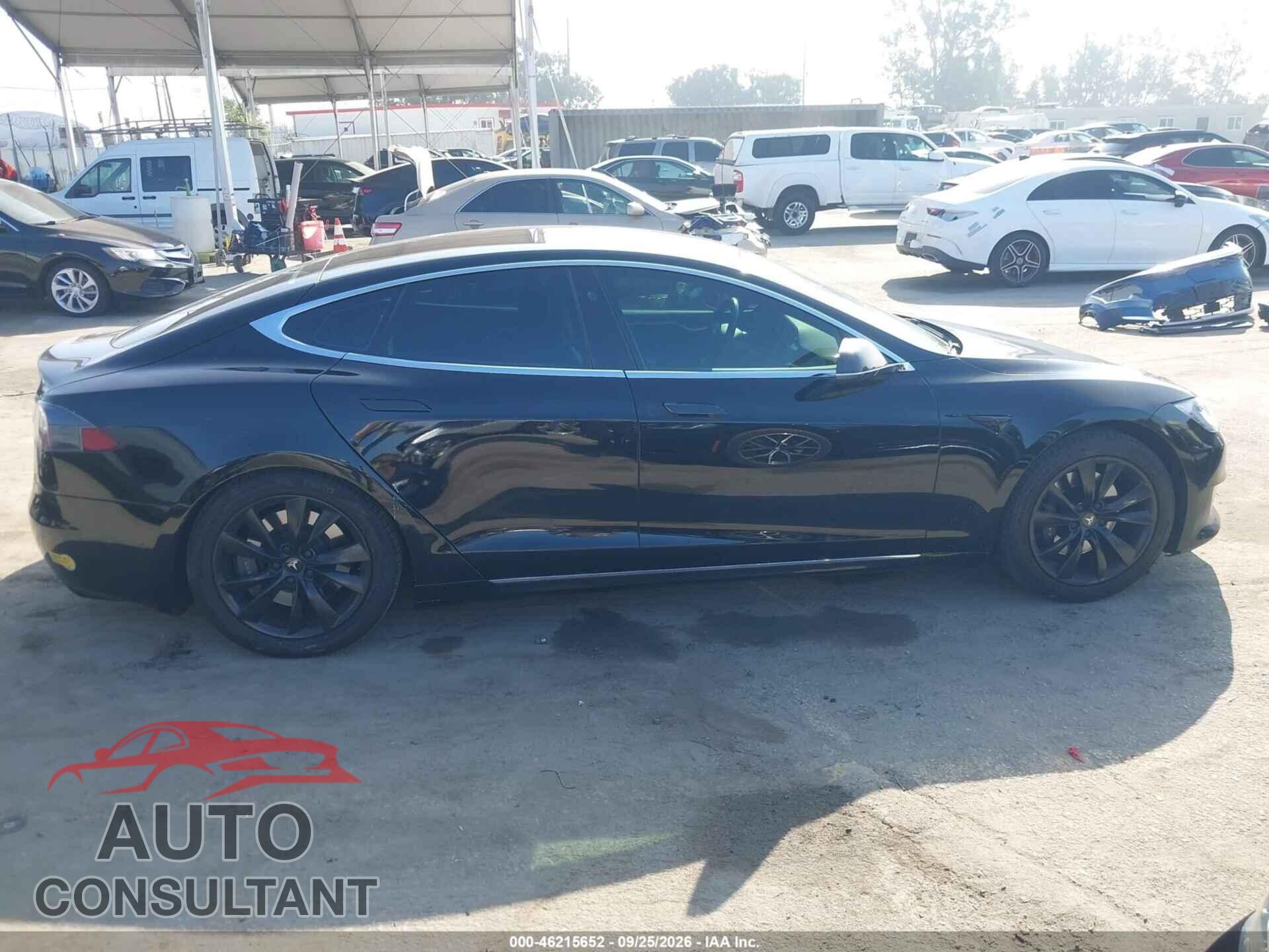 TESLA MODEL S 2017 - 5YJSA1E14HF215343