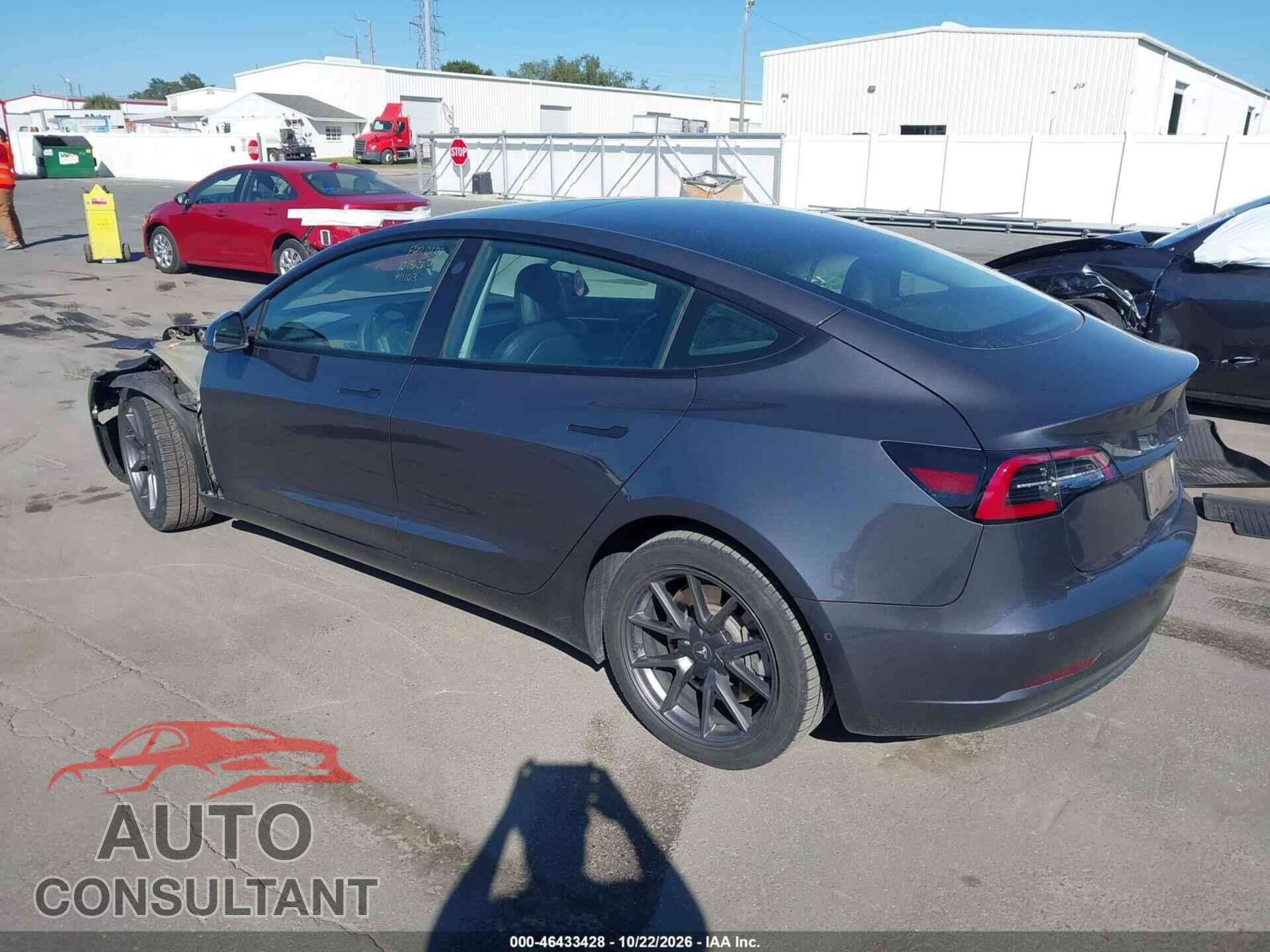 TESLA MODEL 3 2021 - 5YJ3E1EA0MF085242
