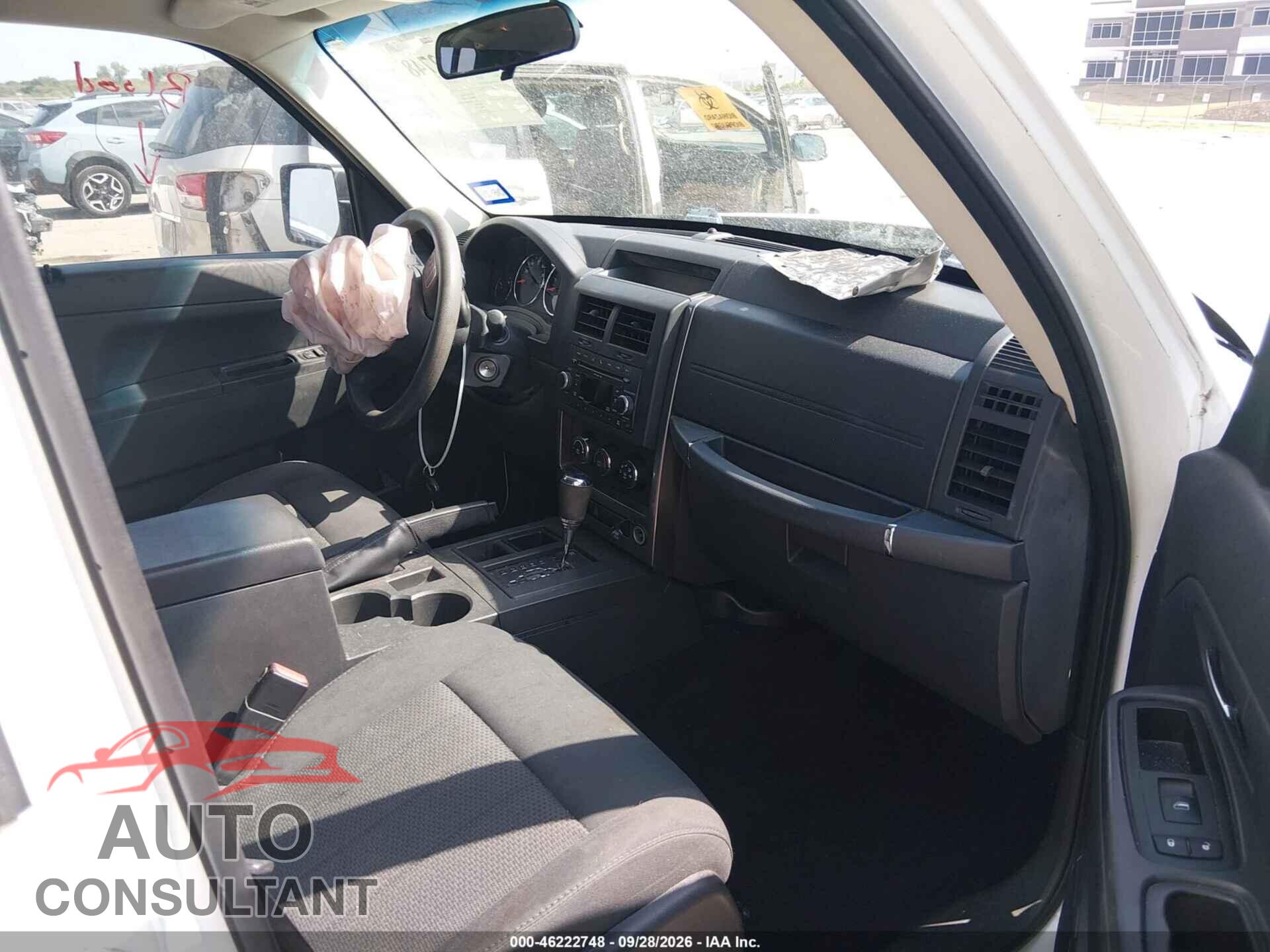 JEEP LIBERTY 2011 - 1J4PP2GK2BW596025