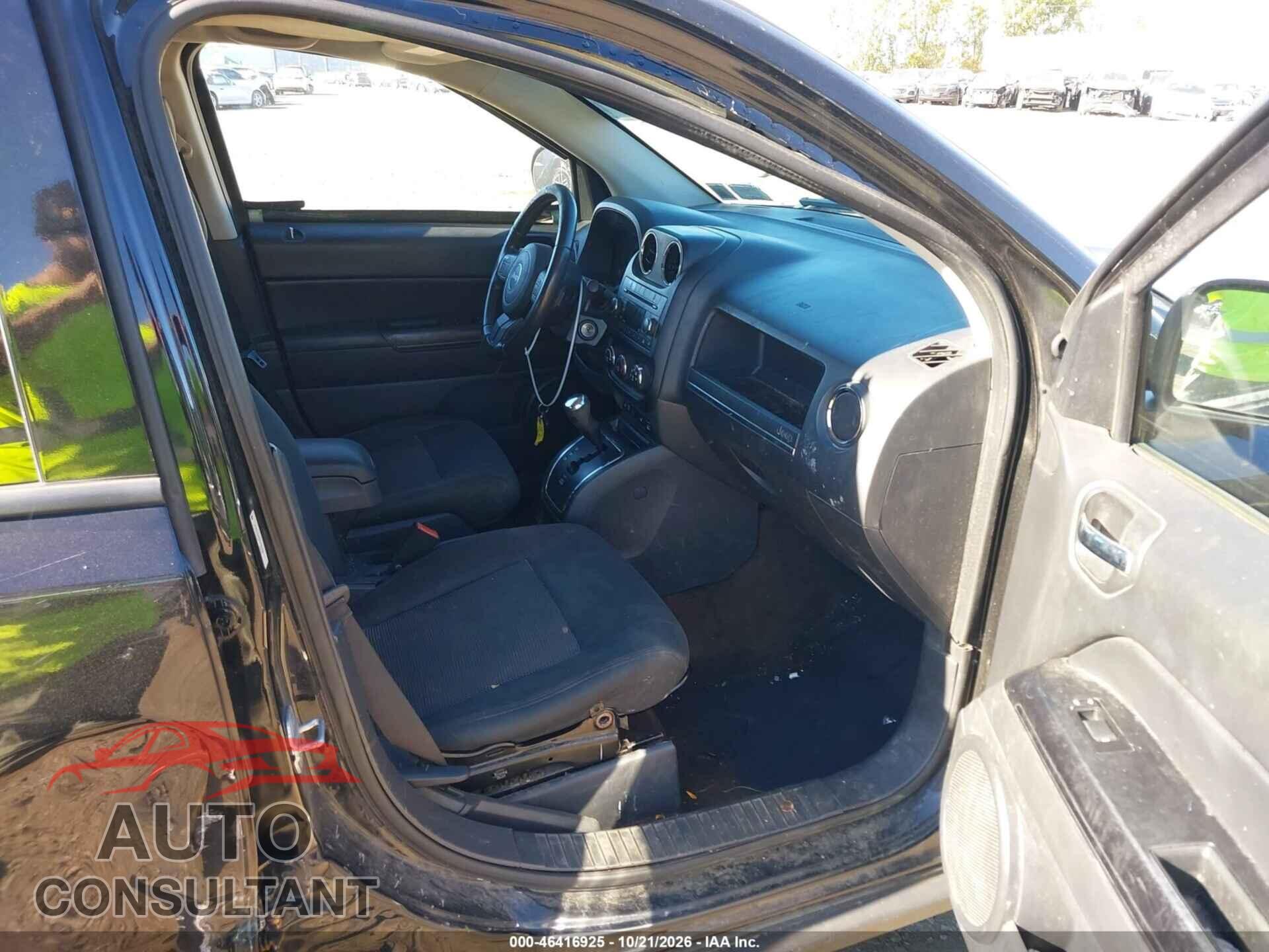 JEEP COMPASS 2013 - 1C4NJCEA2DD208420