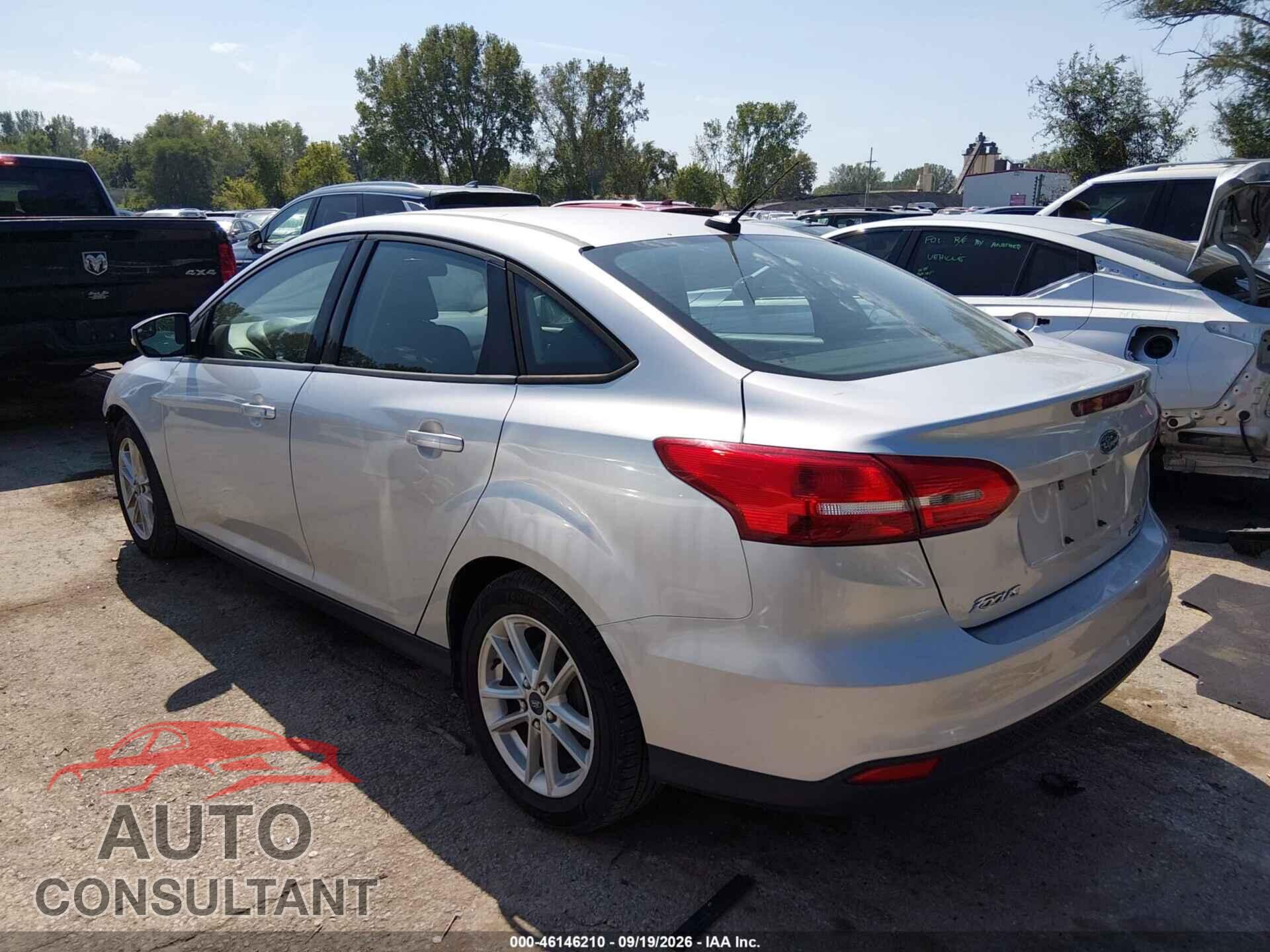 FORD FOCUS 2015 - 1FADP3F21FL270035