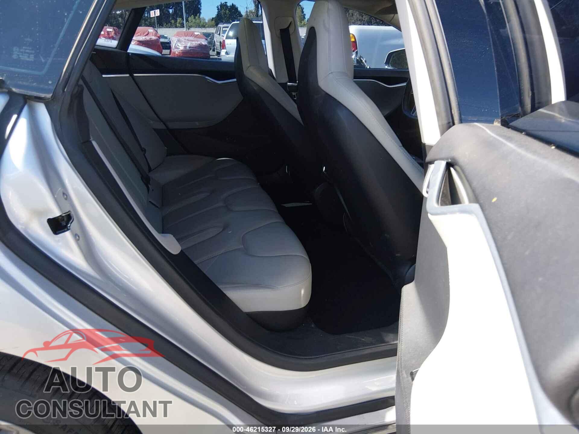TESLA MODEL S 2013 - 5YJSA1CG6DFP09236