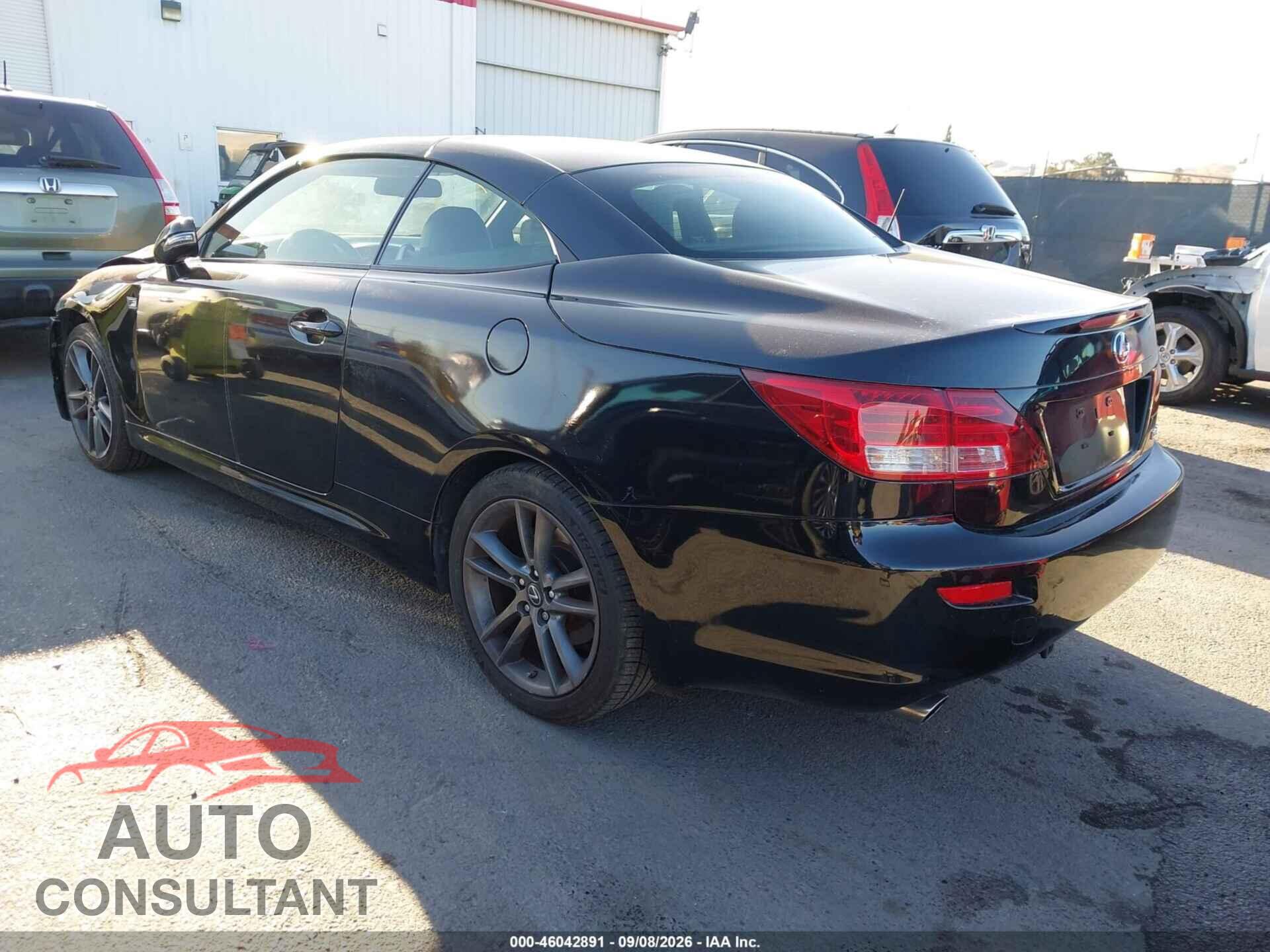 LEXUS IS 250C 2013 - JTHFF2C26D2527762