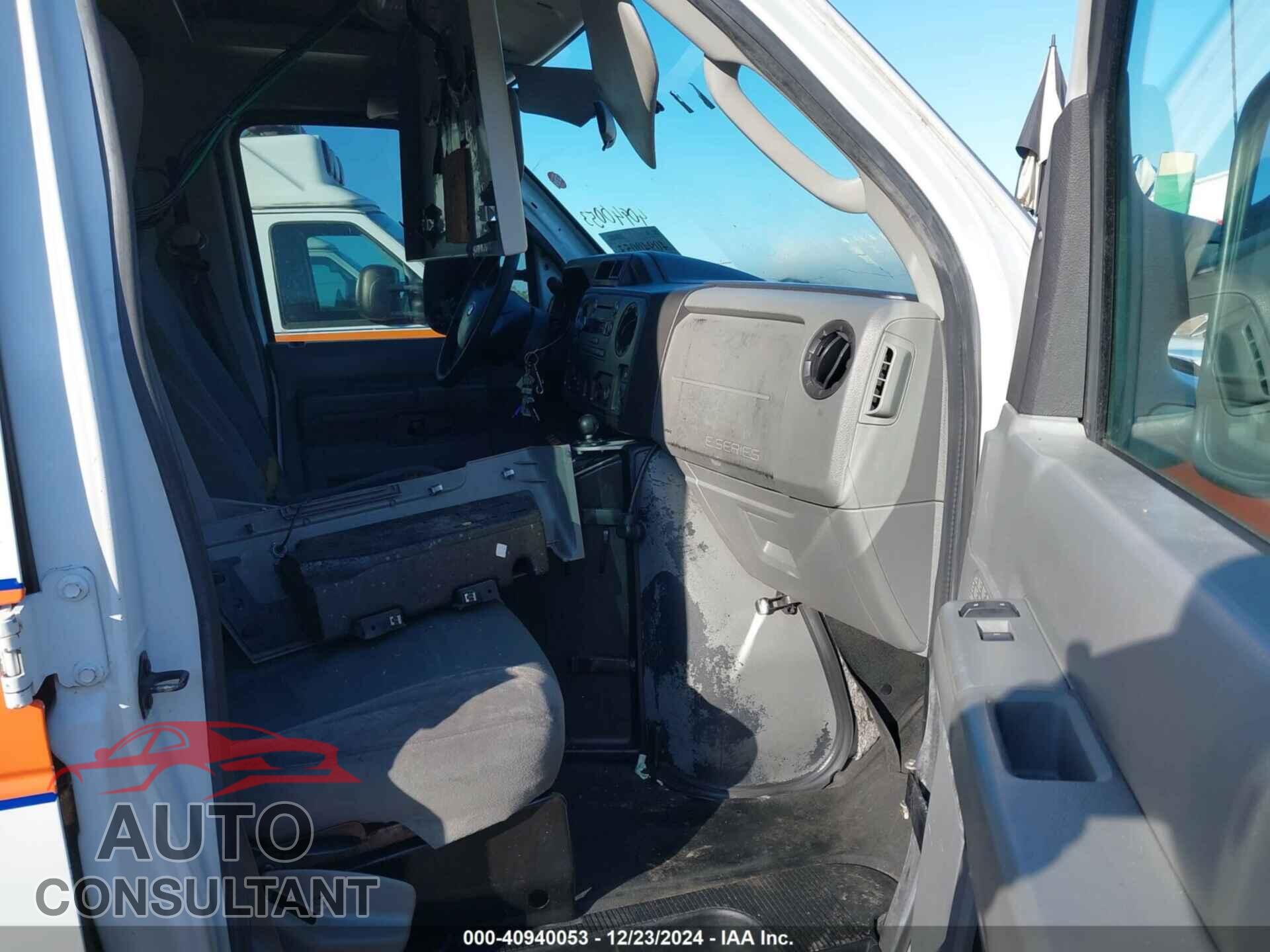 FORD E-350 SUPER DUTY 2012 - 1FDSS3ES4CDB36218