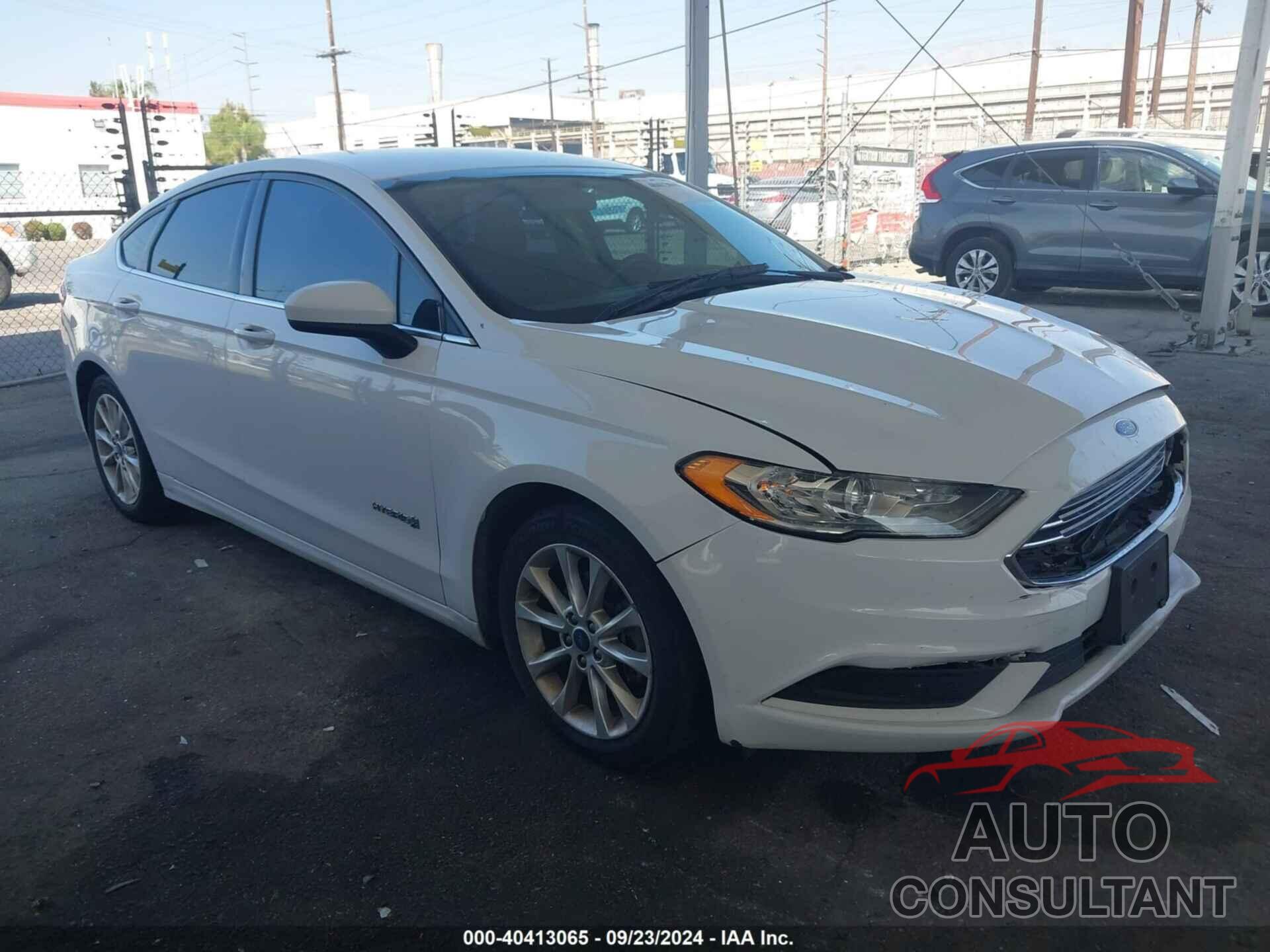 FORD FUSION HYBRID 2017 - 3FA6P0LU5HR119717