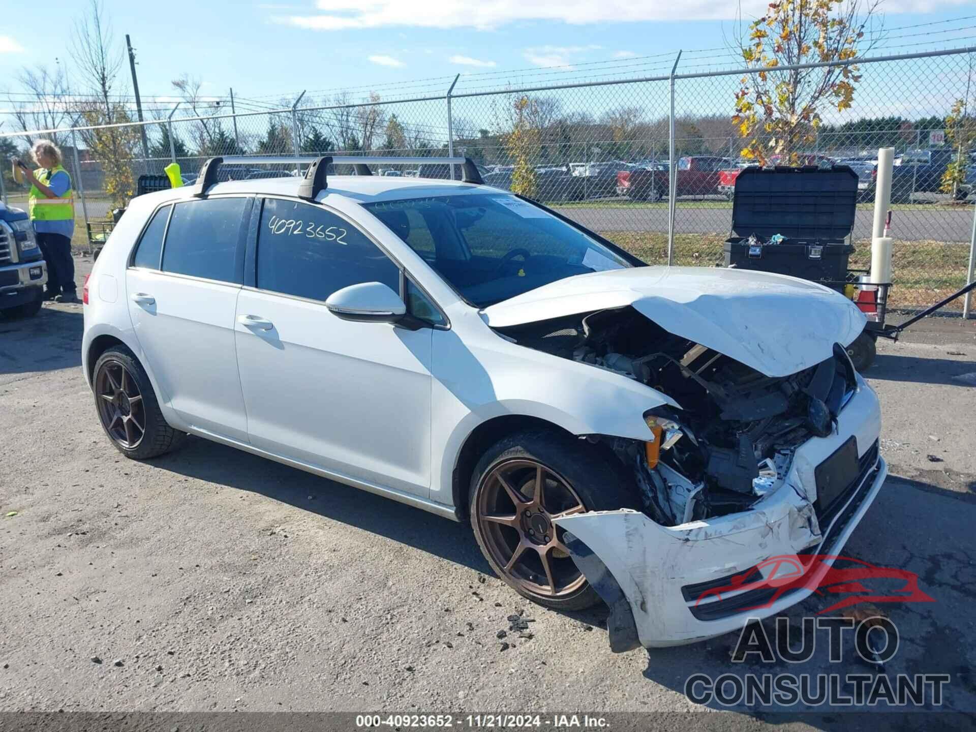 VOLKSWAGEN GOLF 2016 - 3VW117AU2GM023649