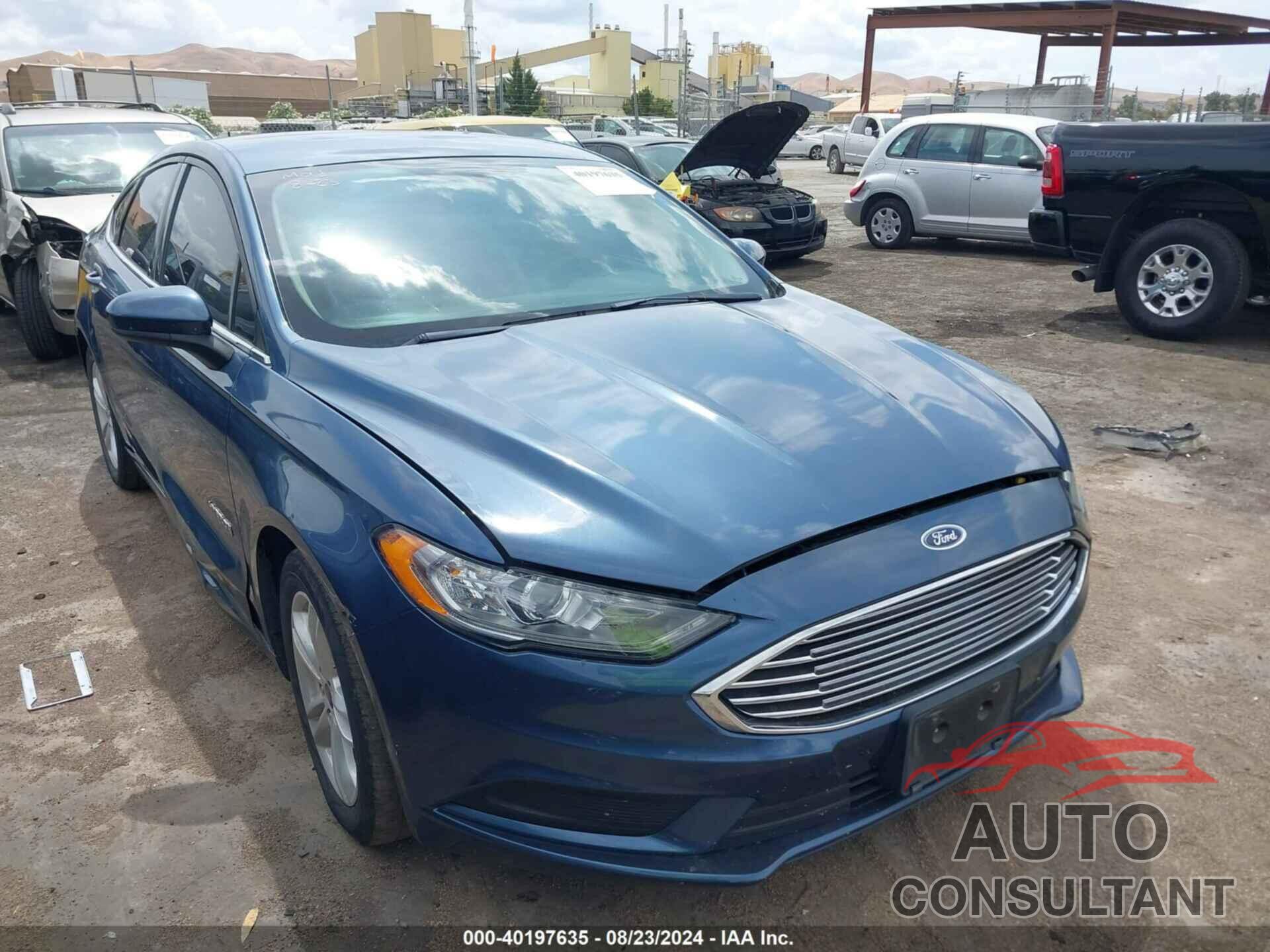 FORD FUSION HYBRID 2018 - 3FA6P0LU3JR233155