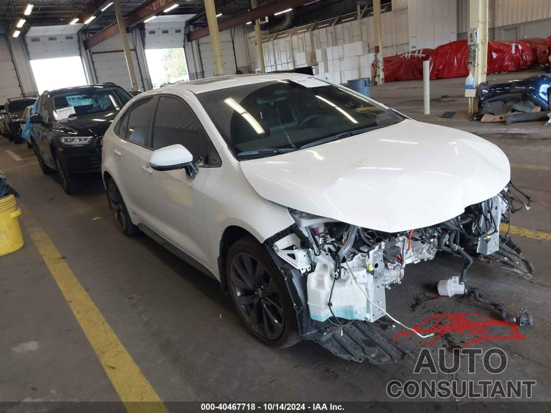 TOYOTA COROLLA 2024 - JTDBDMHE0RJ009843