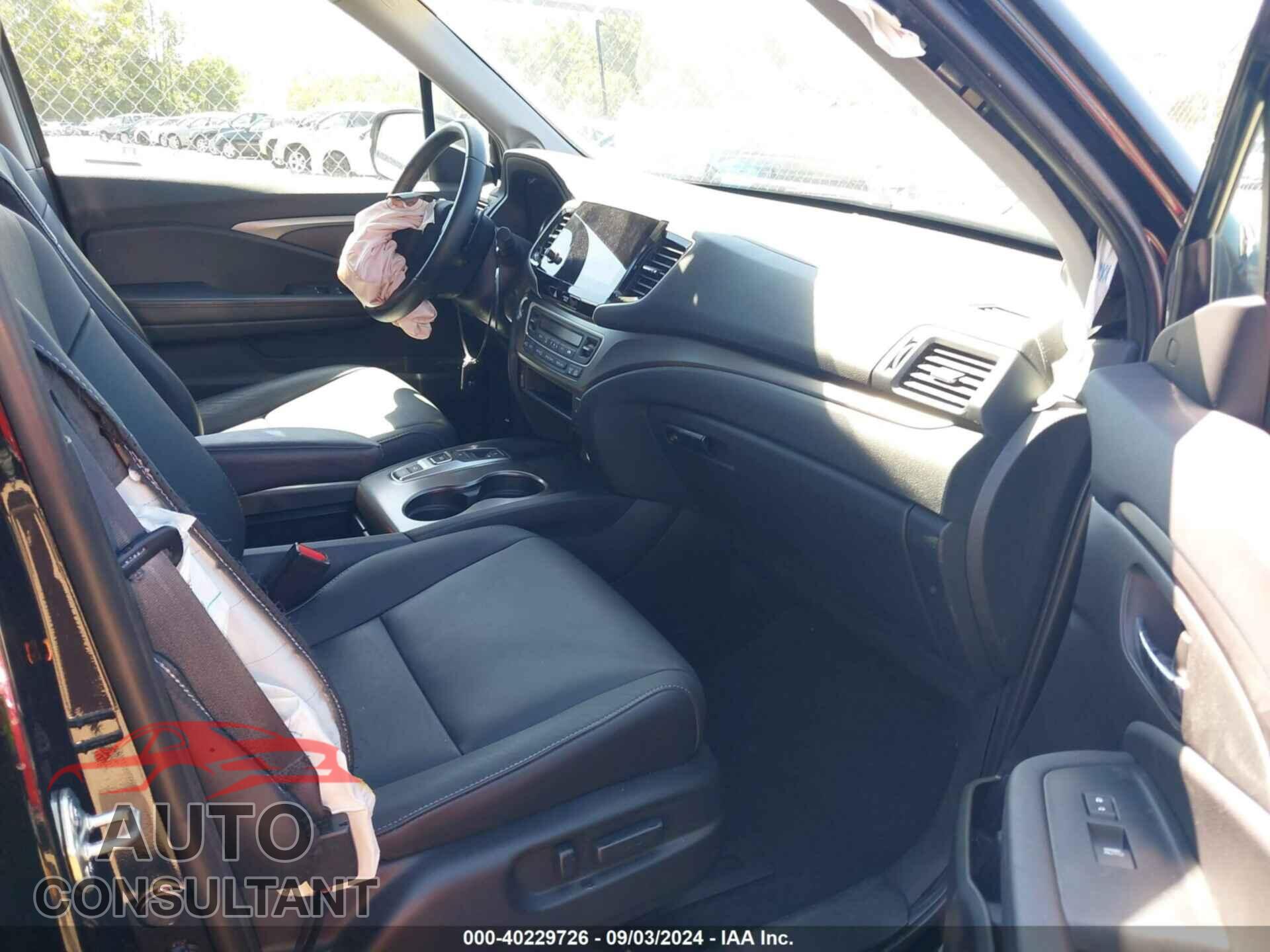 HONDA PILOT 2021 - 5FNYF6H55MB012656