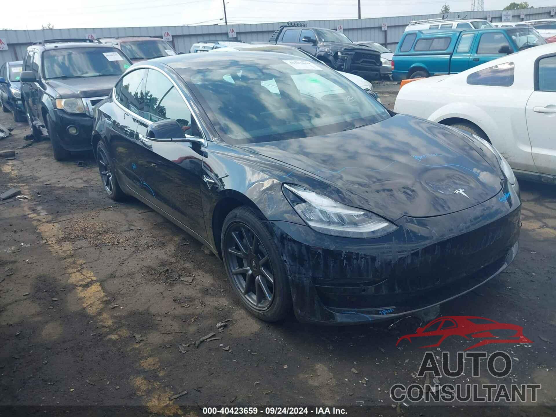 TESLA MODEL 3 2020 - 5YJ3E1EA0LF805945