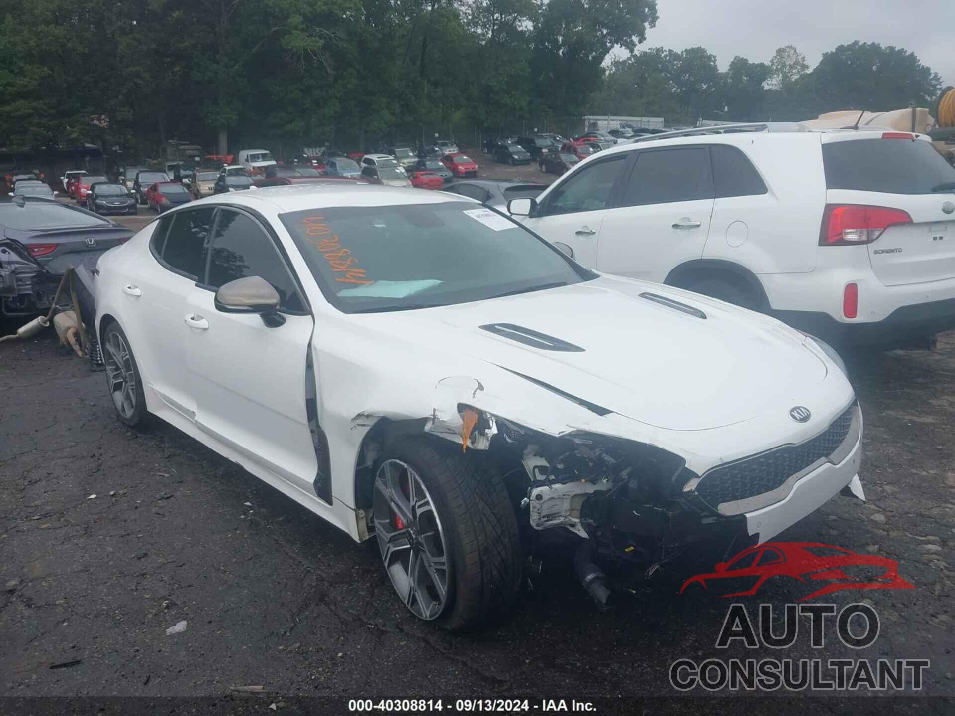 KIA STINGER 2021 - KNAE35LC2M6096178