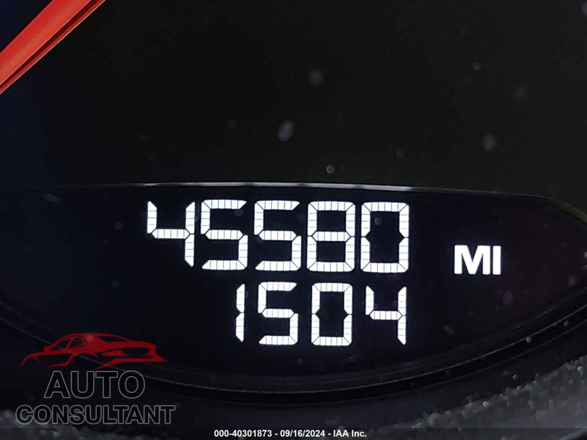 PORSCHE MACAN 2017 - WP1AB2A54HLB17397