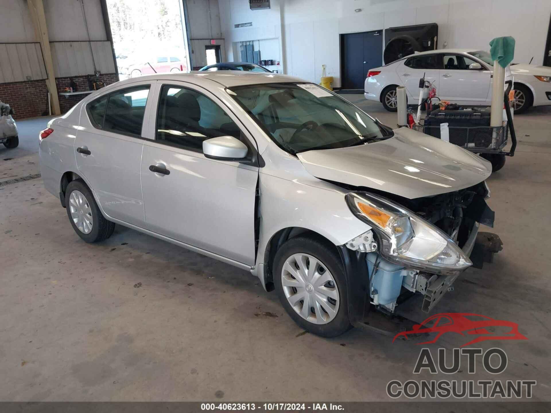 NISSAN VERSA 2019 - 3N1CN7AP1KL879505