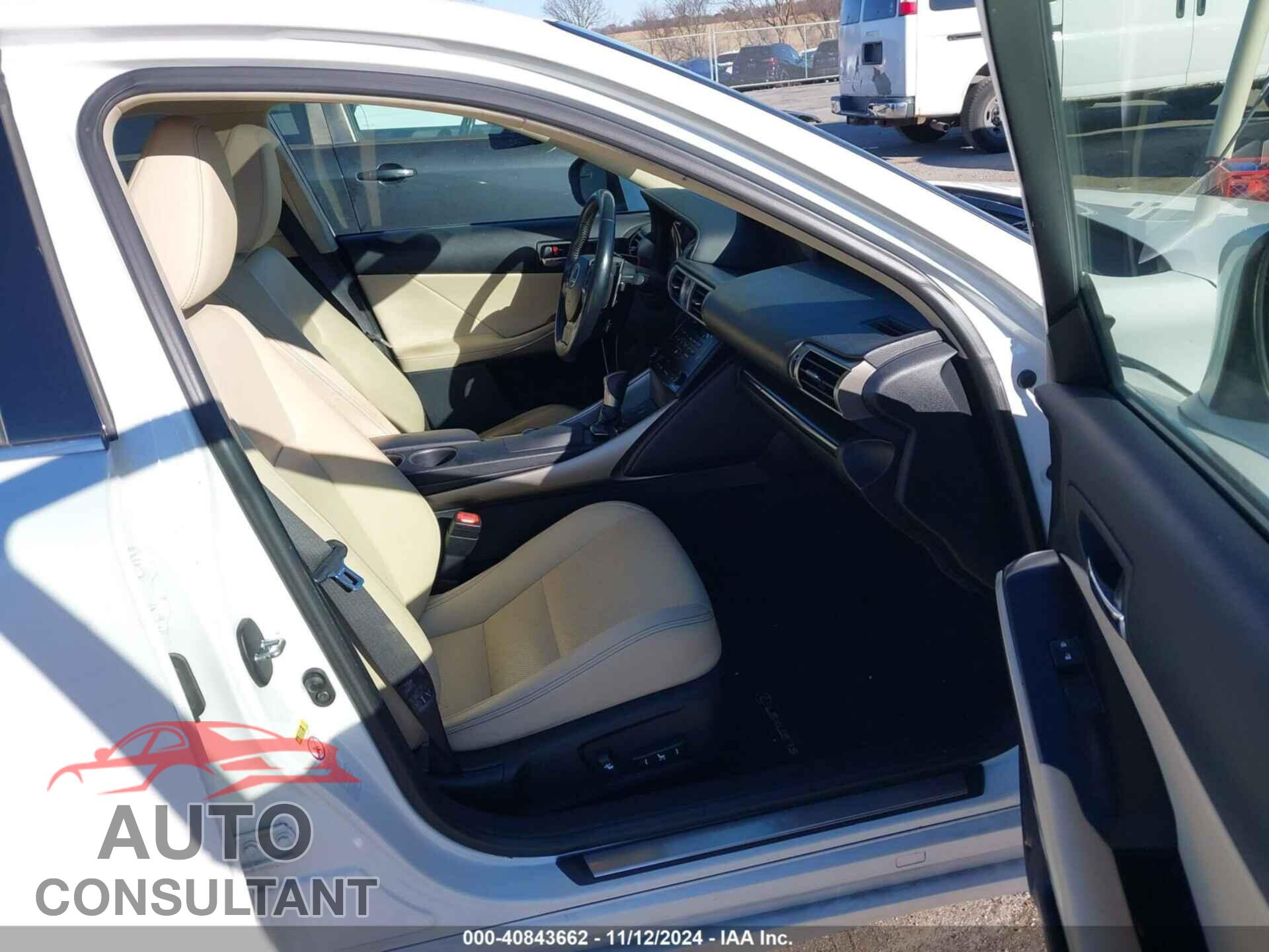 LEXUS IS 250 2014 - JTHCF1D27E5011843