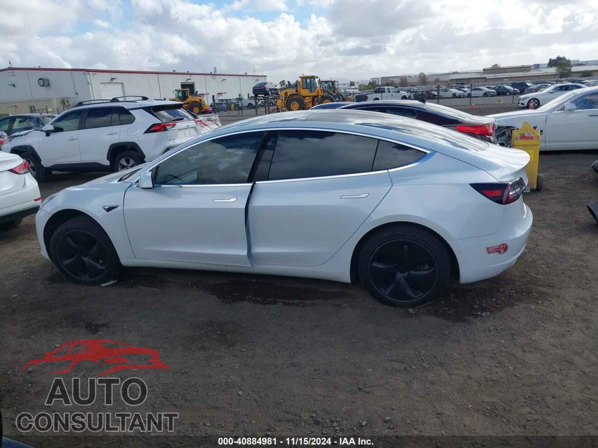 TESLA MODEL 3 2019 - 5YJ3E1EA0KF486447