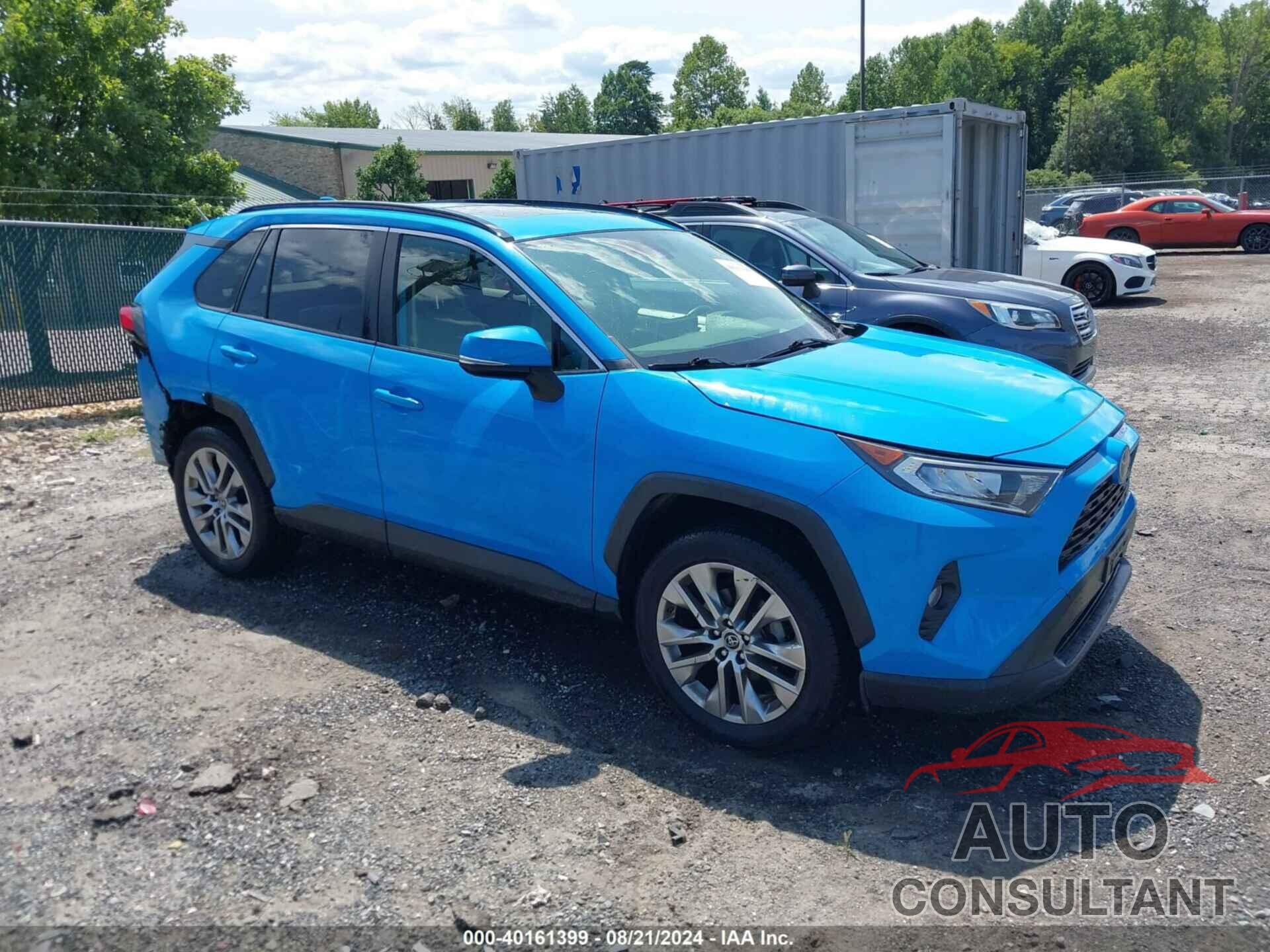 TOYOTA RAV4 2019 - JTMA1RFV3KD022417