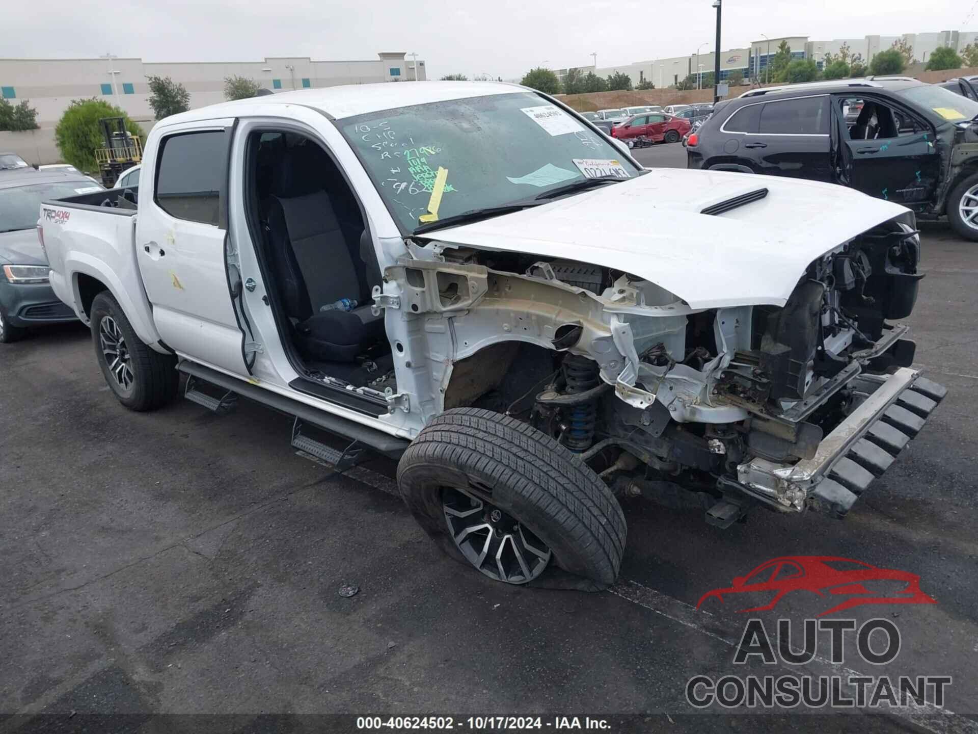 TOYOTA TACOMA 2022 - 3TMCZ5AN5NM499621
