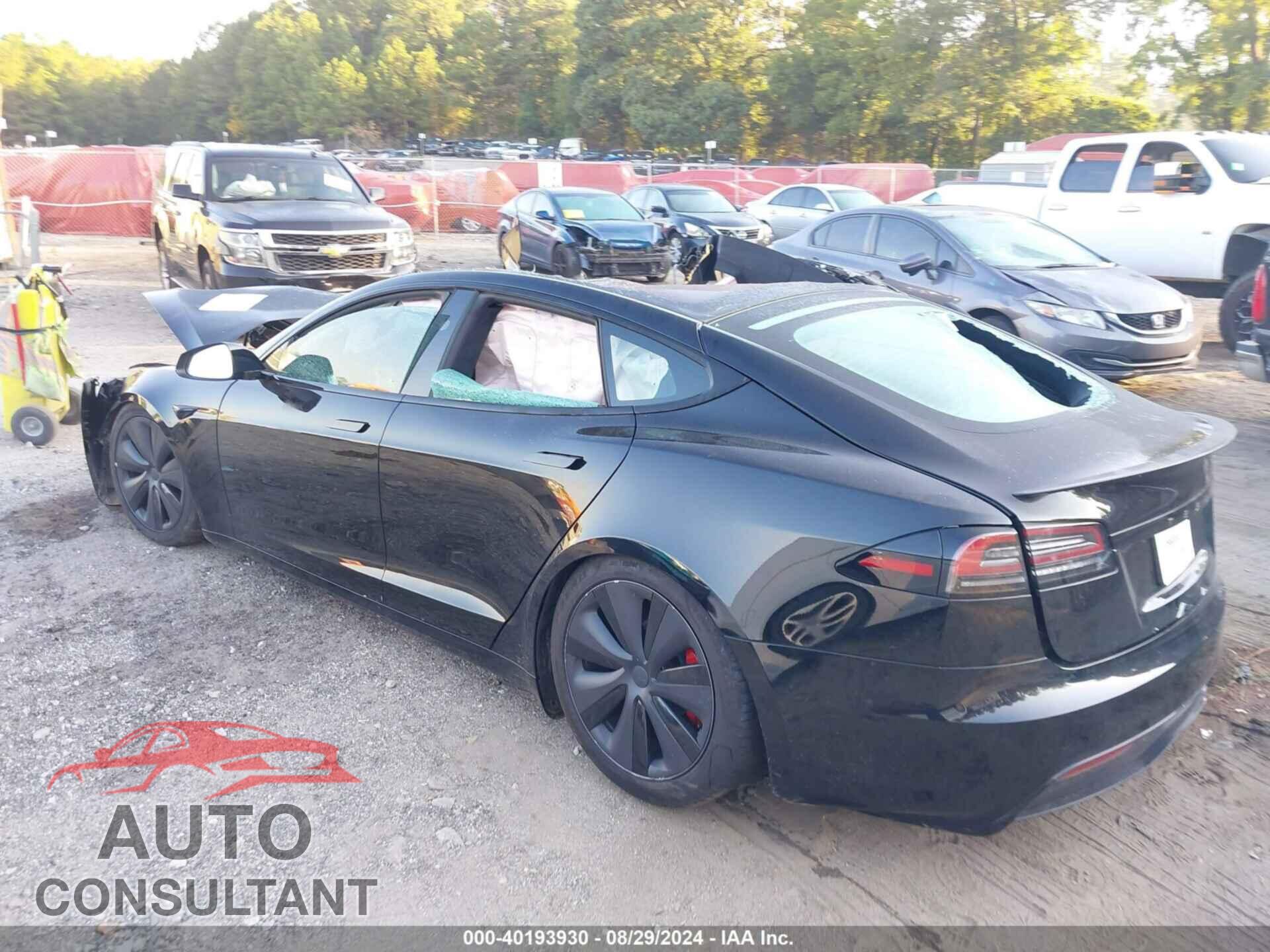 TESLA MODEL S 2024 - 5YJSA1E64RF533413