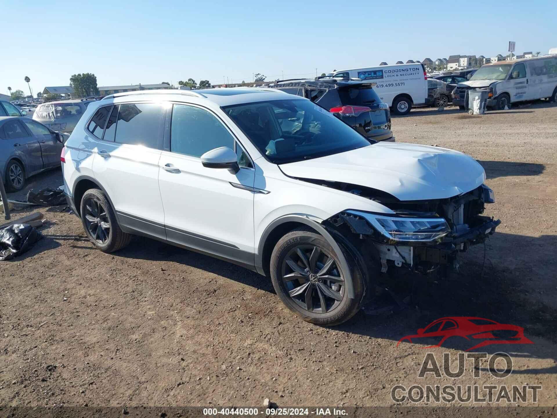 VOLKSWAGEN TIGUAN 2024 - 3VVNB7AX3RM088235