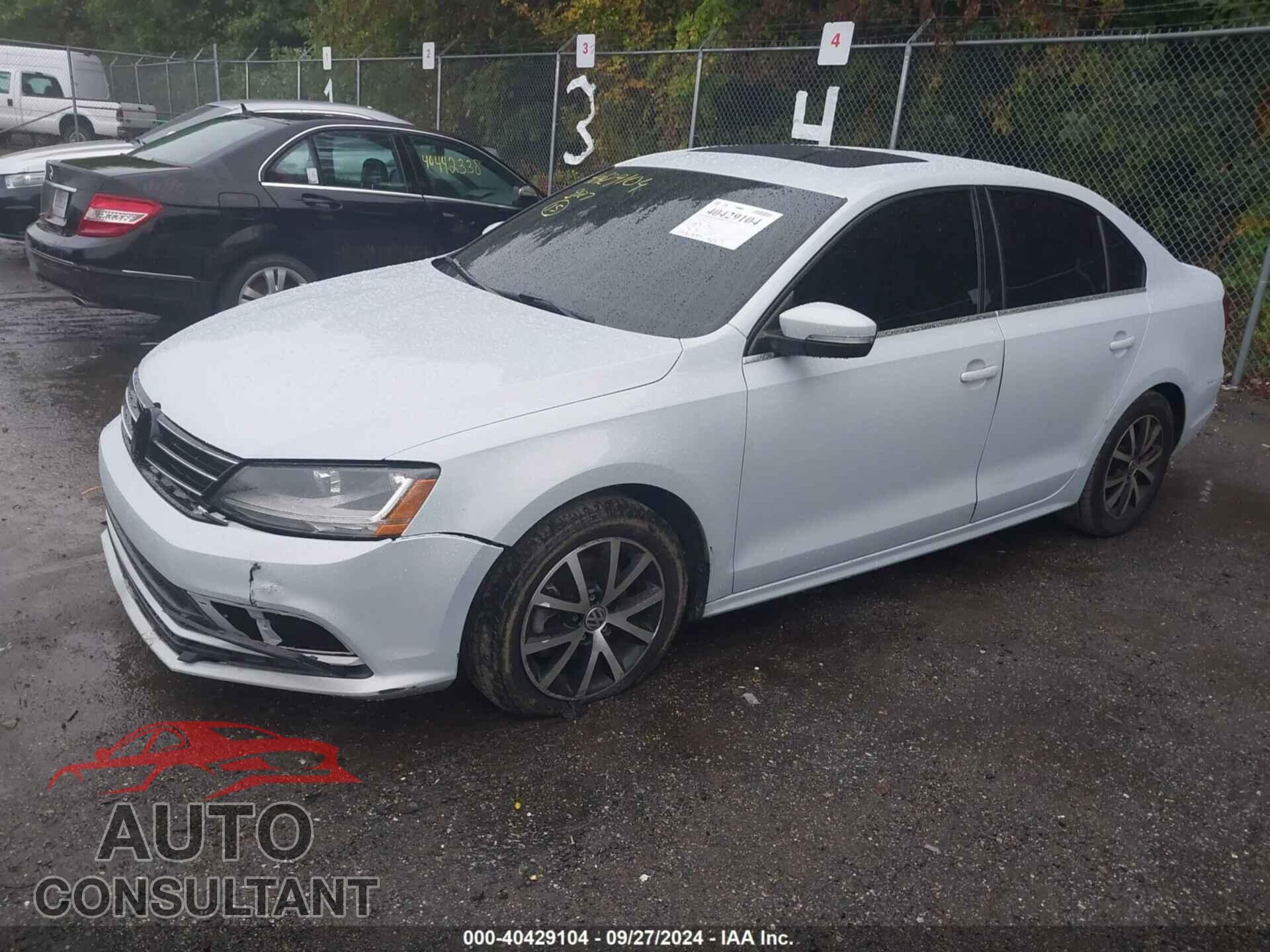 VOLKSWAGEN JETTA 2017 - 3VWDB7AJ6HM382293