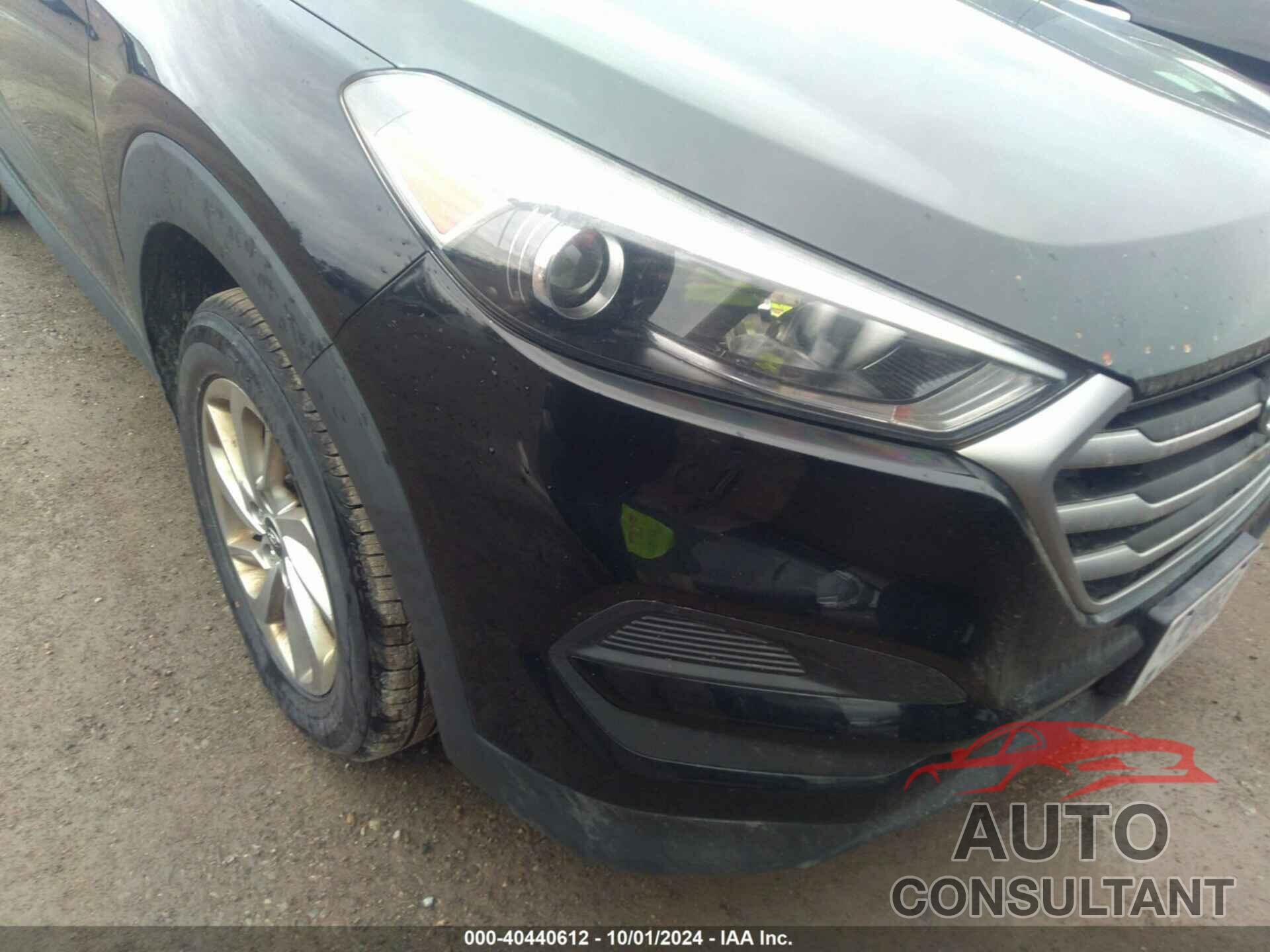 HYUNDAI TUCSON 2018 - KM8J2CA48JU165617