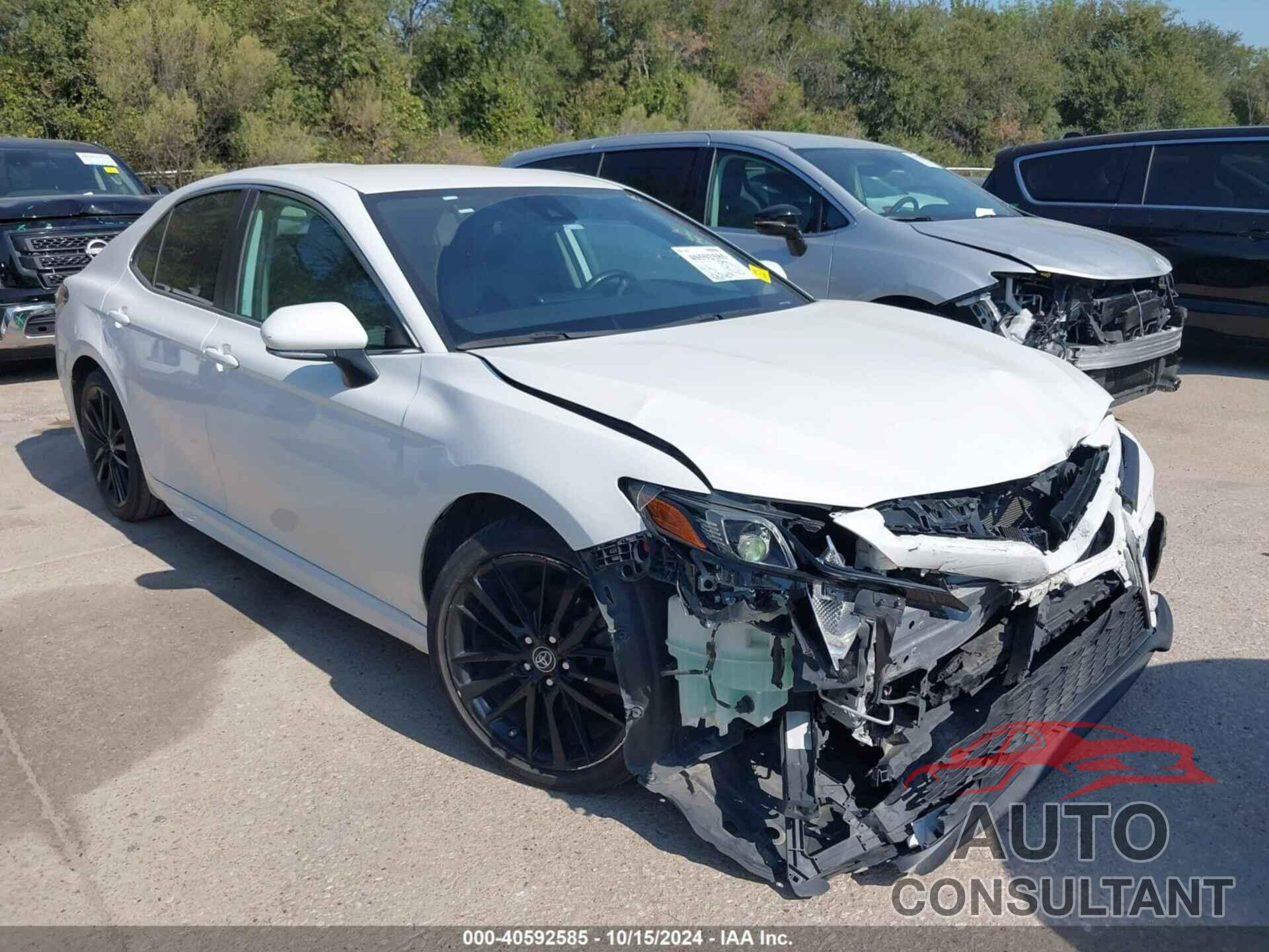 TOYOTA CAMRY 2022 - 4T1G11AK7NU631020
