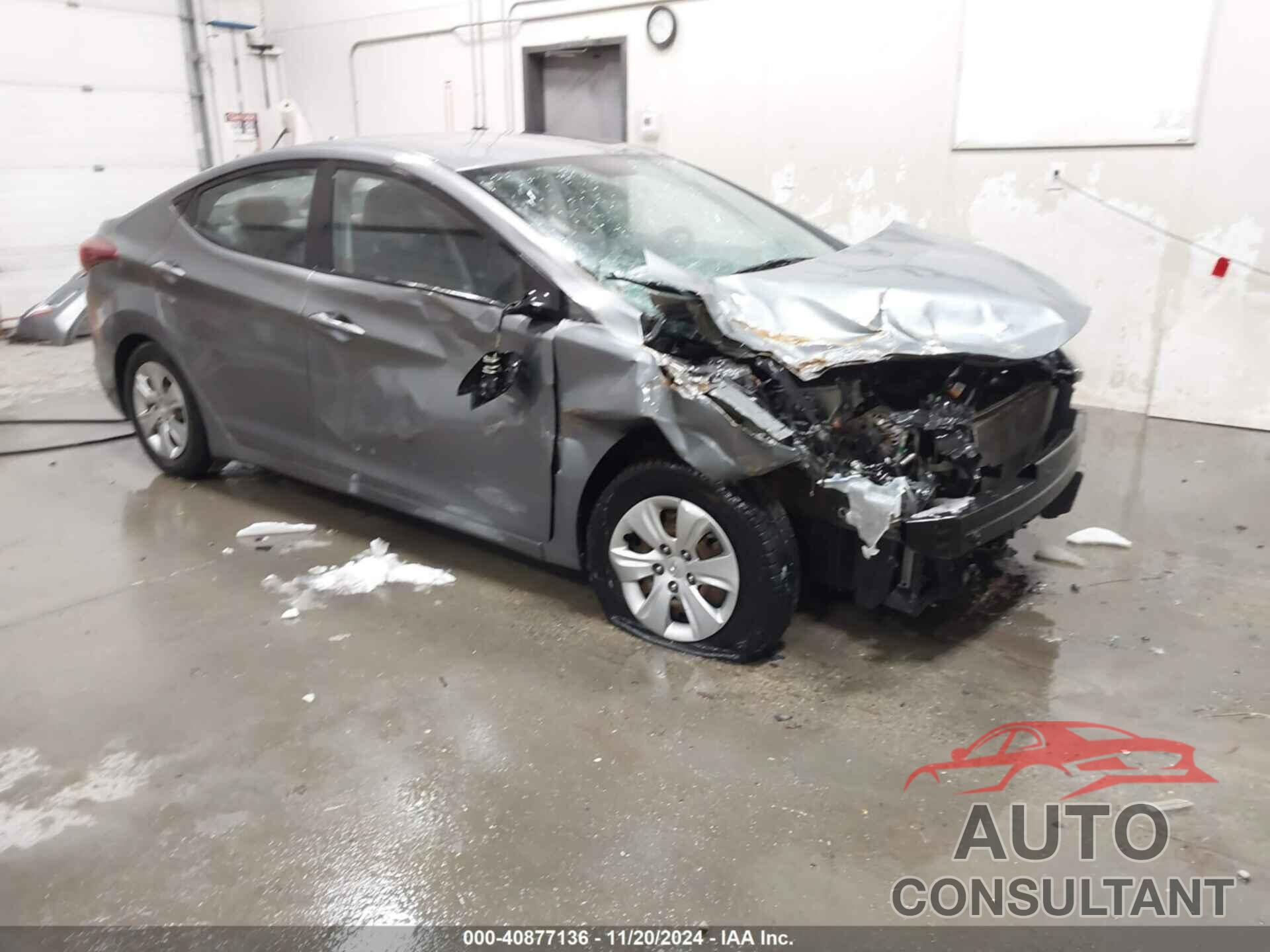 HYUNDAI ELANTRA 2016 - KMHDH4AE9GU649192